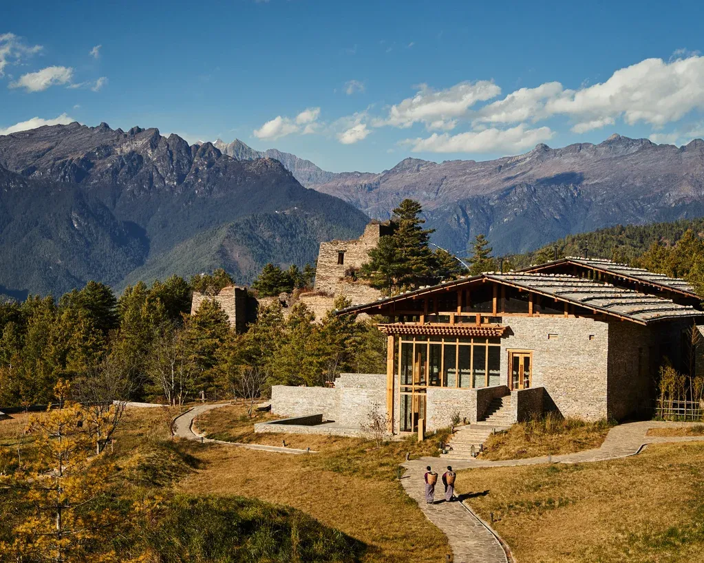 Six Senses Paro, Paro