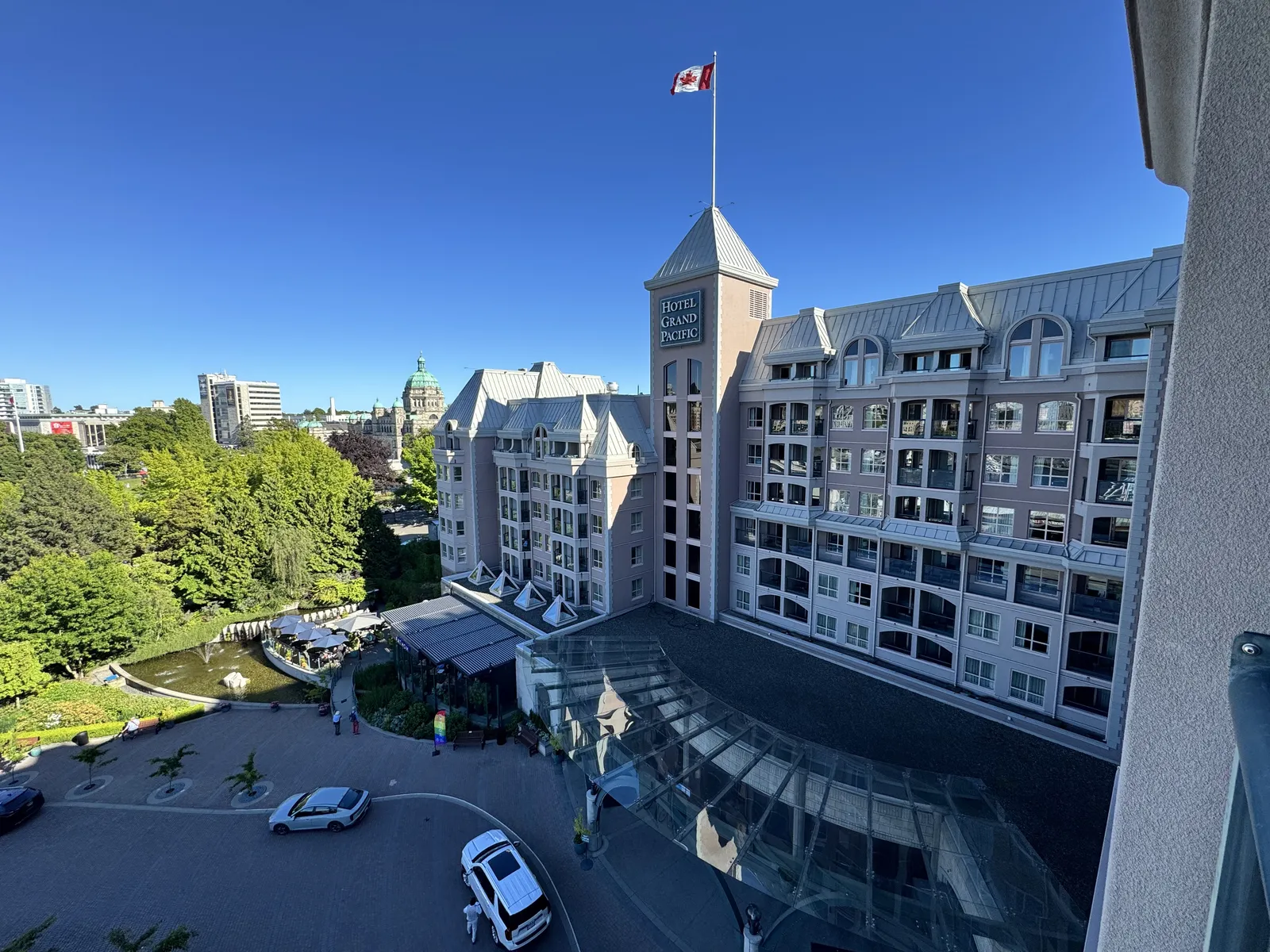 Hotel Grand Pacific — Exterior, Victoria