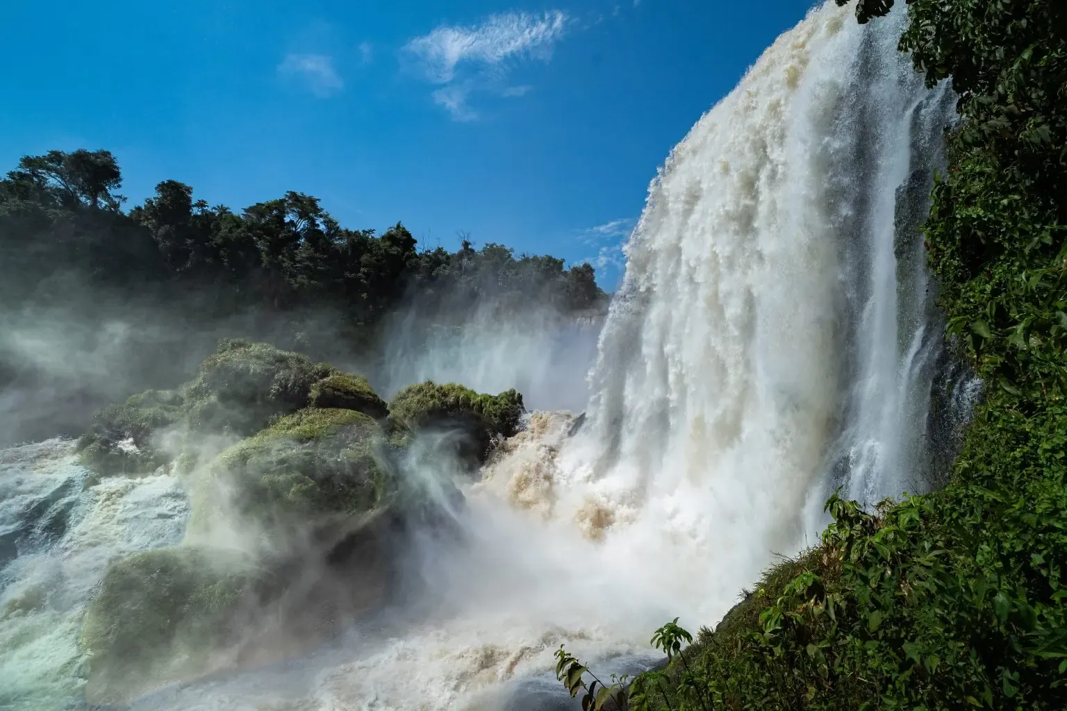 Awasi Iguazú, Puerto Iguazú