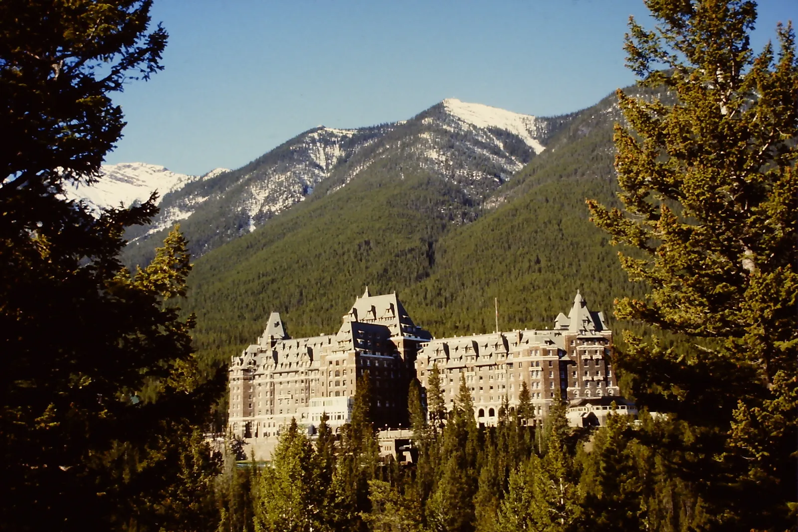 Fairmont Banff Springs Hotel, Banff