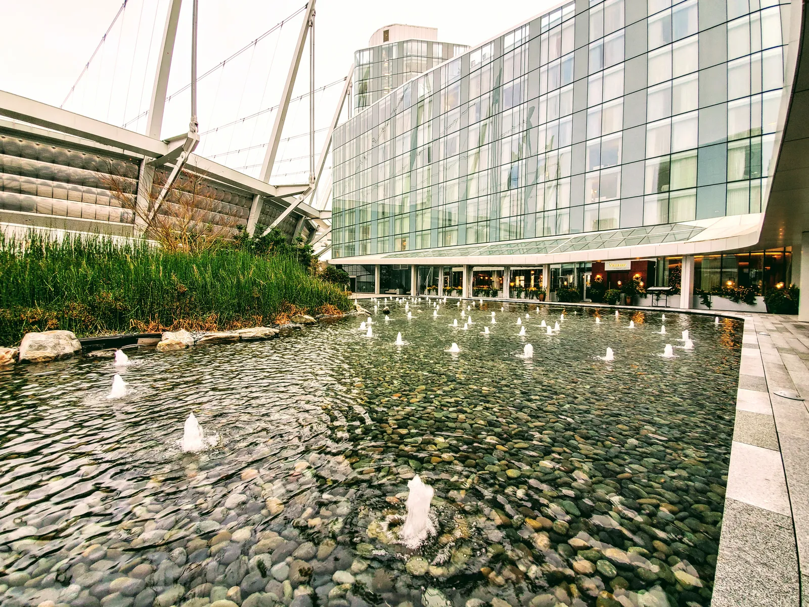 JW Marriott Parq Vancouver — Exterior, Vancouver