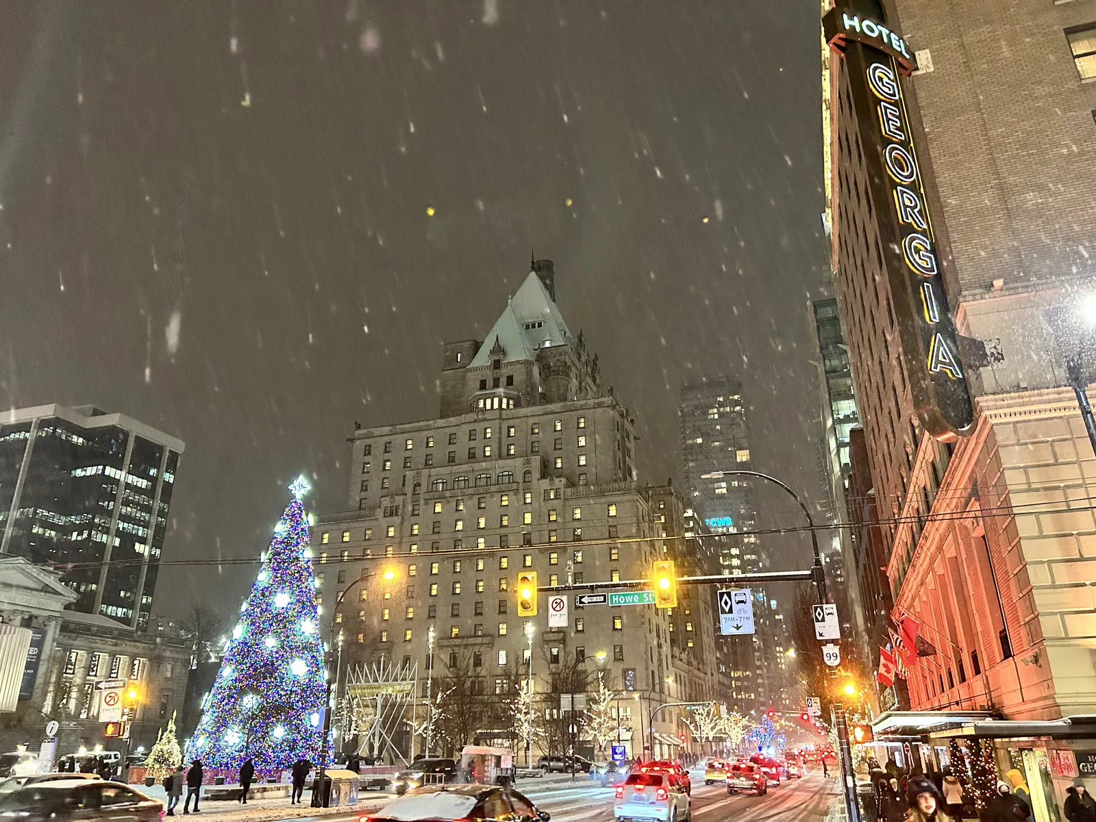 Rosewood Hotel Georgia — Exterior, Vancouver