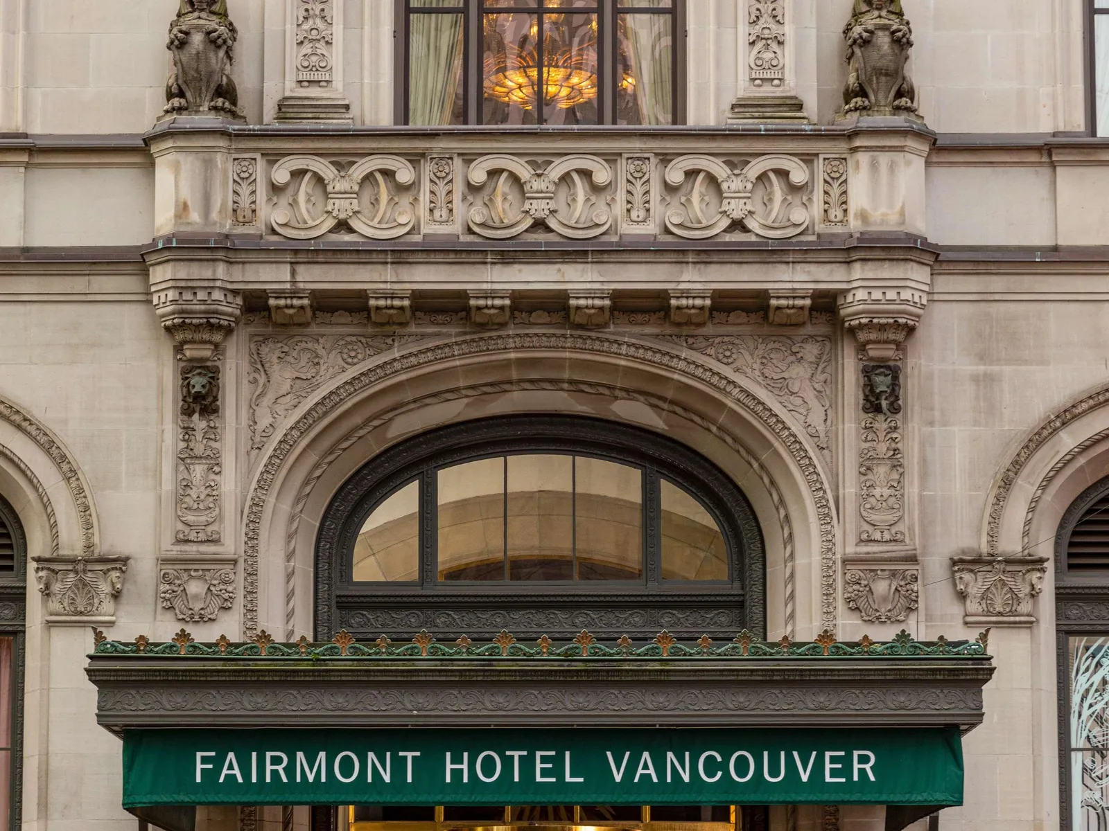 Fairmont Hotel Vancouver — Exterior, Vancouver
