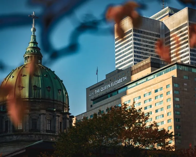 Fairmont The Queen Elizabeth — Exterior, Montréal