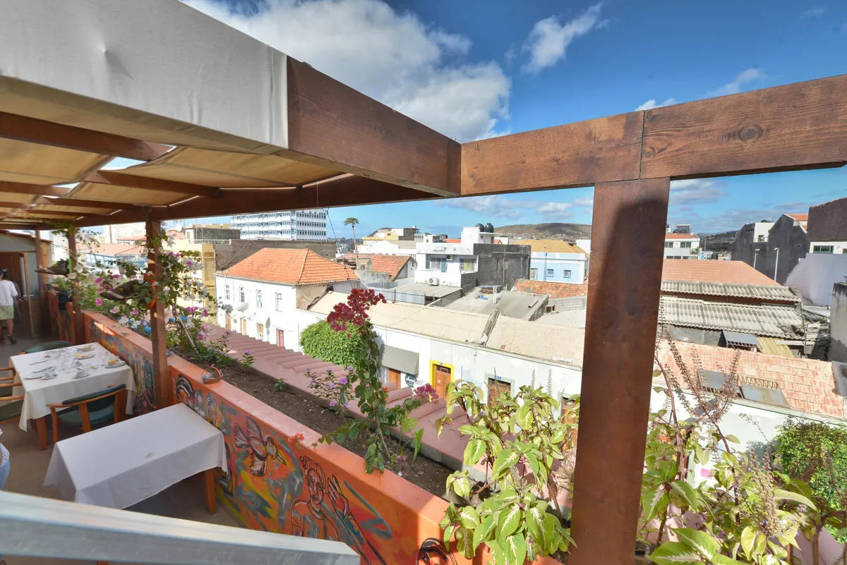 Sundy Praia — Exterior, Praia