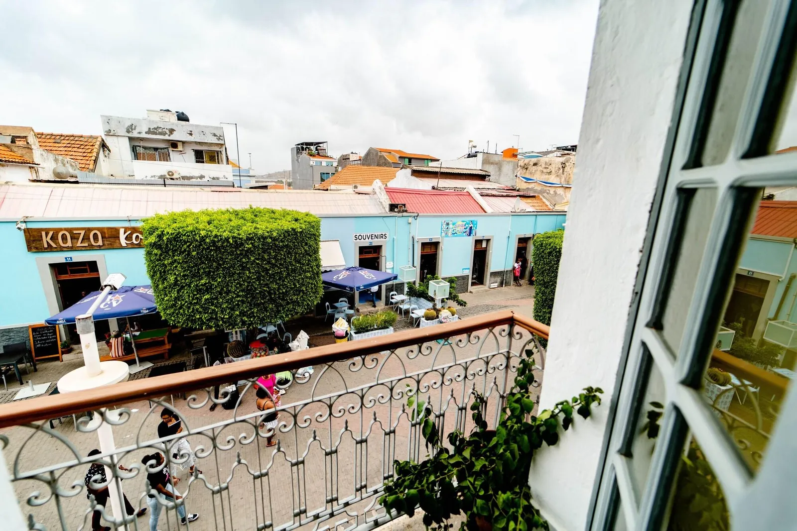 Sundy Praia — Exterior, Praia