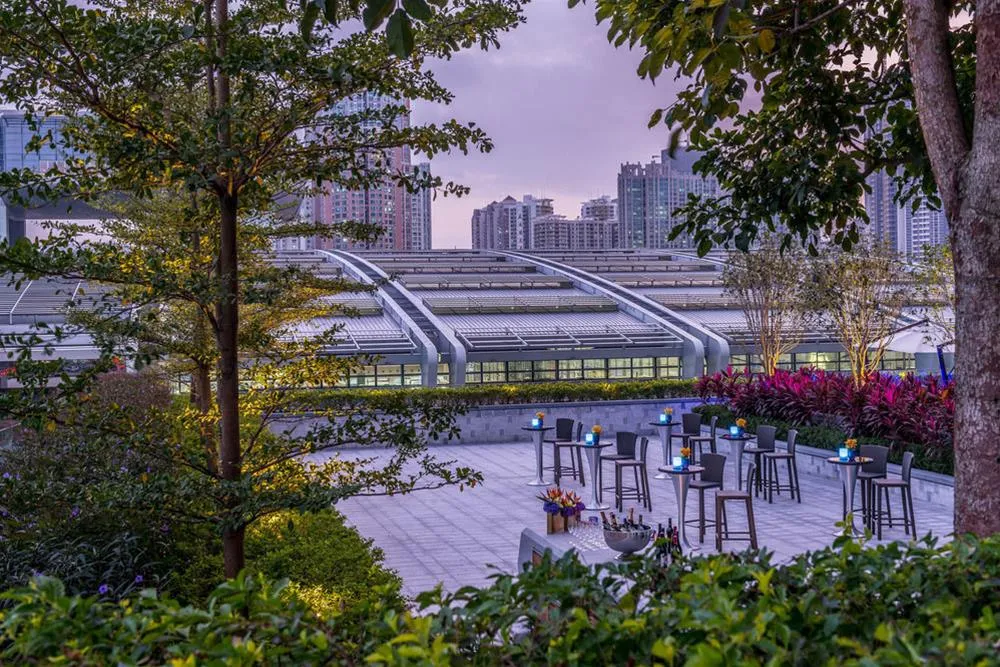 Four Seasons Hotel Shenzhen — Exterior, Futian District