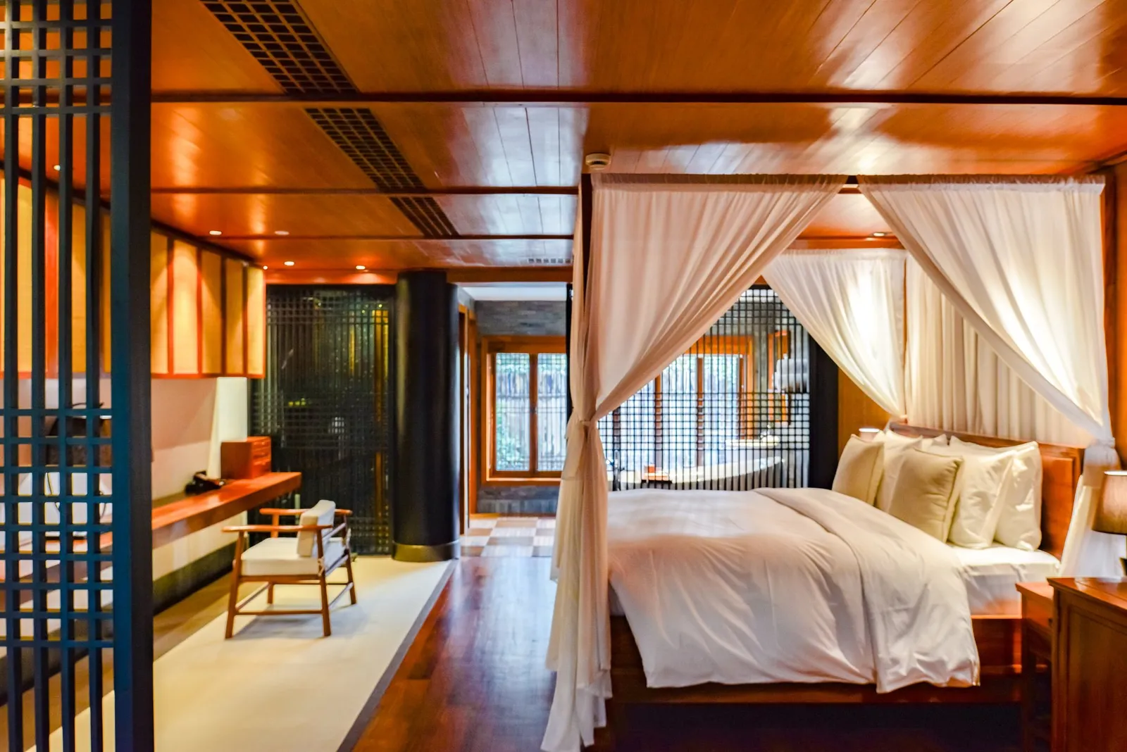 Seven Villas — At a glance, Hangzhou