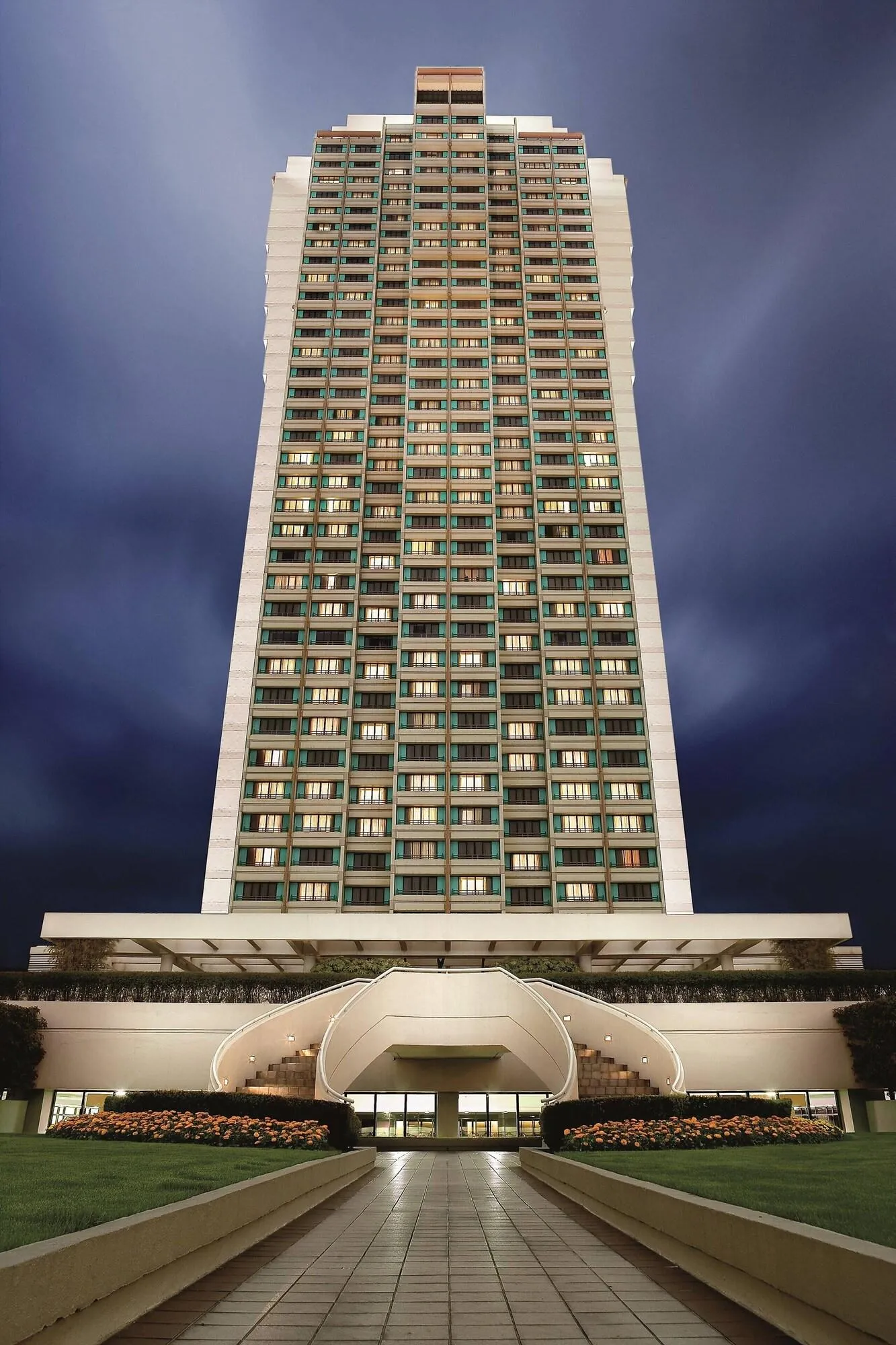 The Portman Ritz-Carlton, Shanghai — Exterior, Shanghai