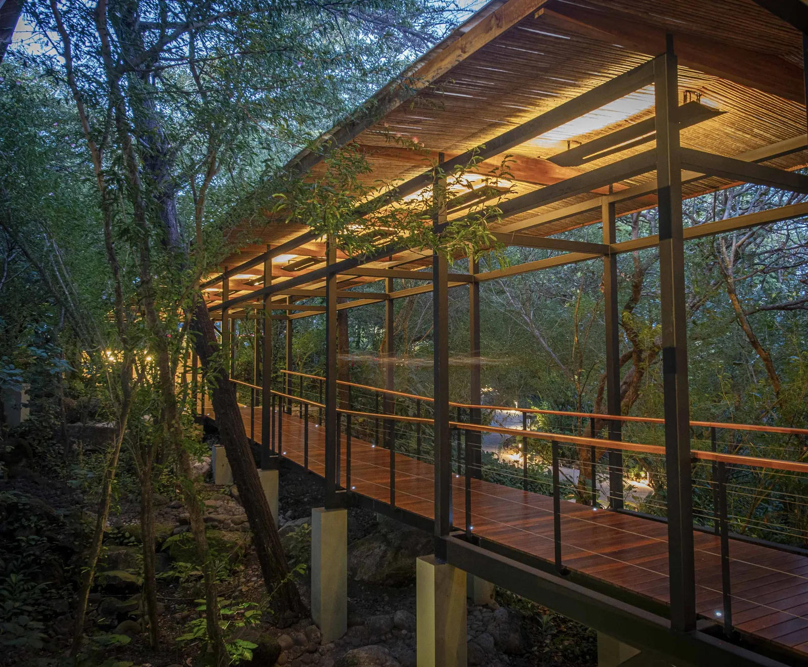 Rio Perdido — Exterior, Bagaces