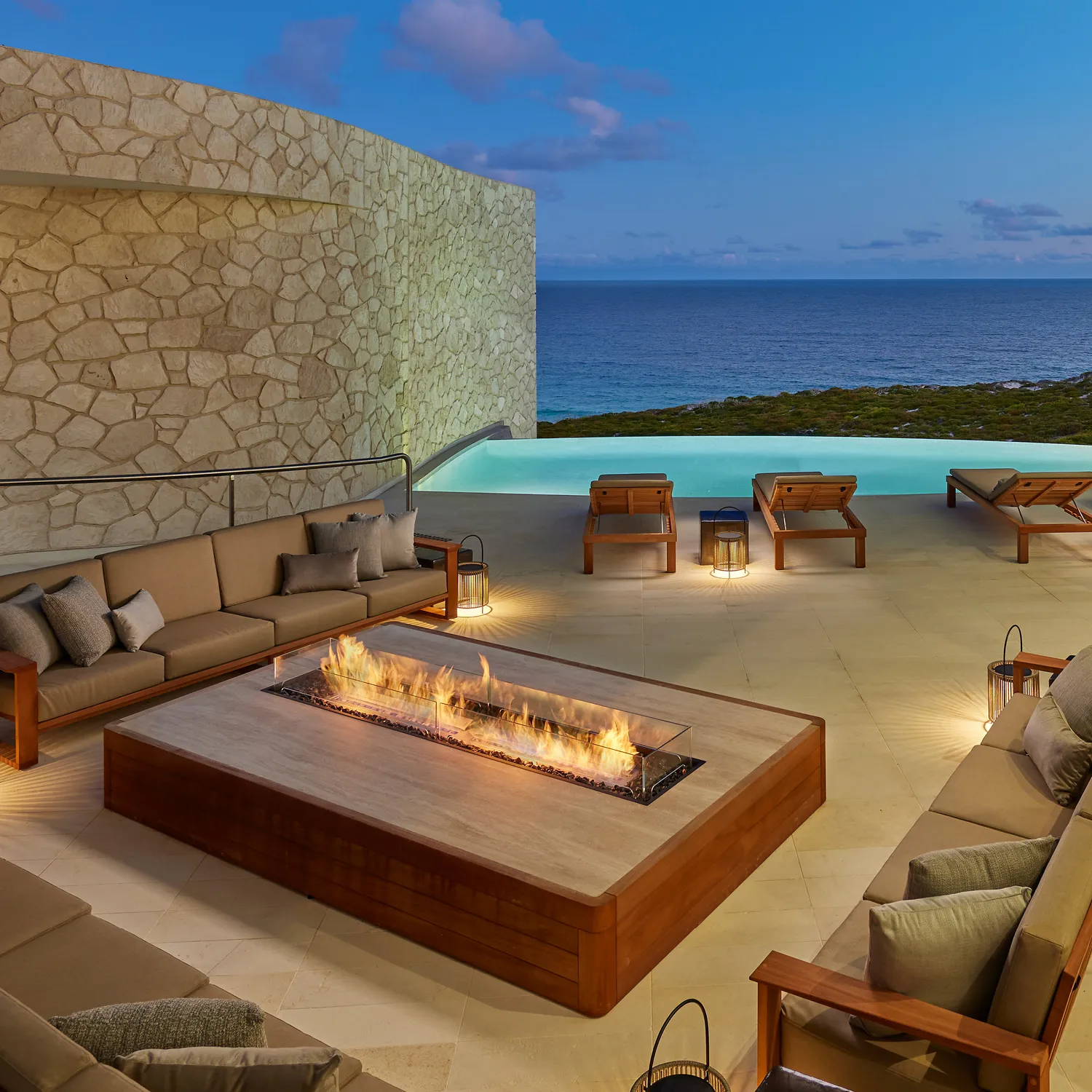 Southern Ocean Lodge — Exterior, Kingscote
