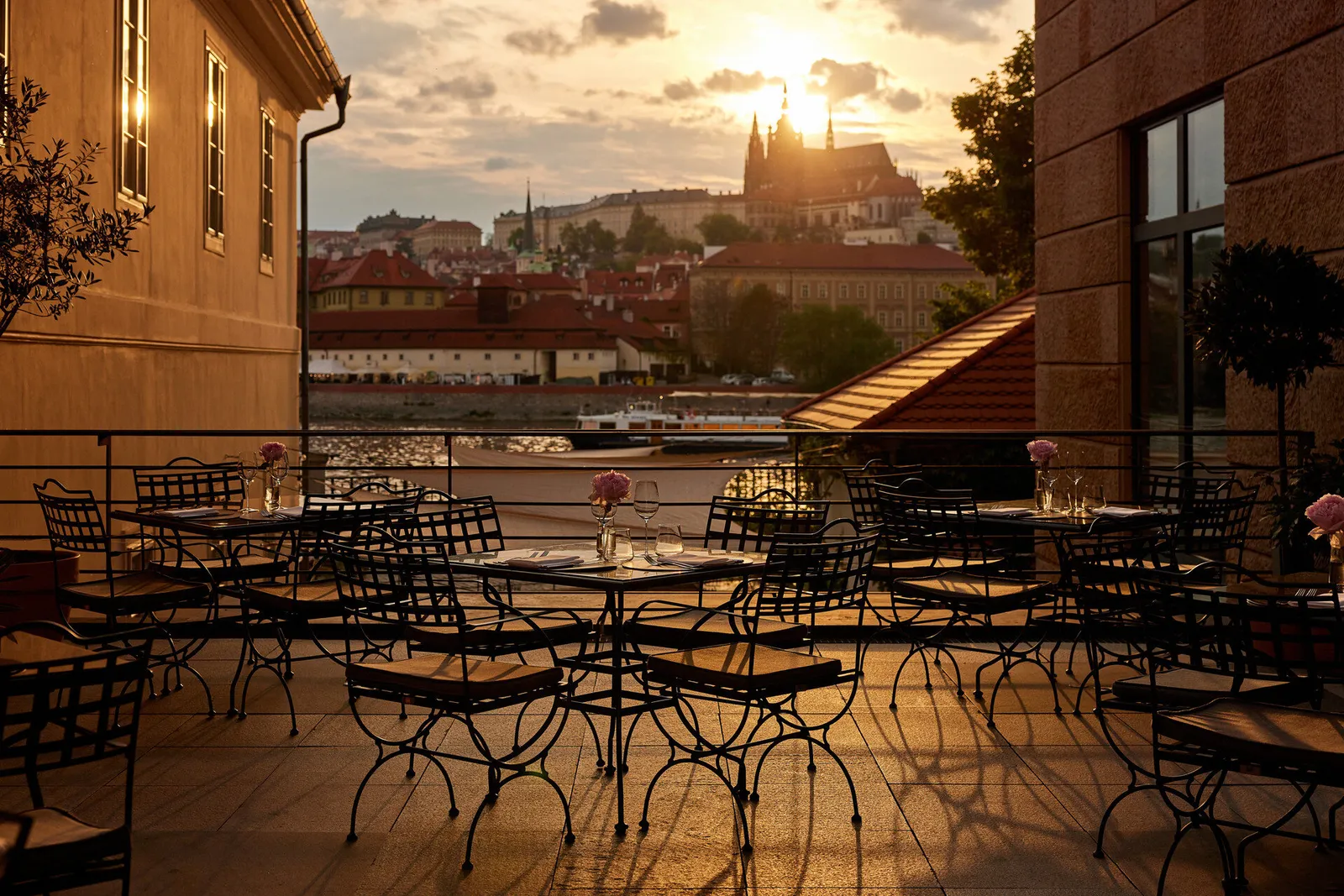 Four Seasons Hotel Prague — Exterior, Prague