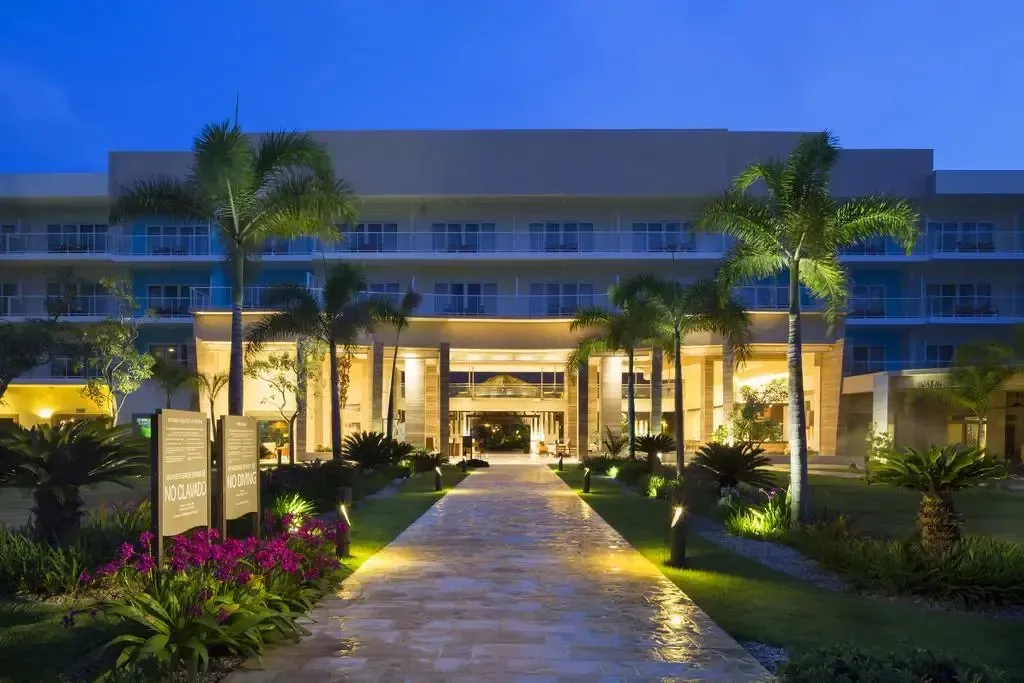 Tortuga Bay Puntacana Resort & Club — Exterior, Punta Cana
