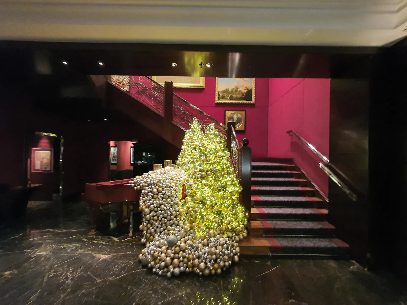 Four Seasons Hotel London at Park Lane — Exterior, London