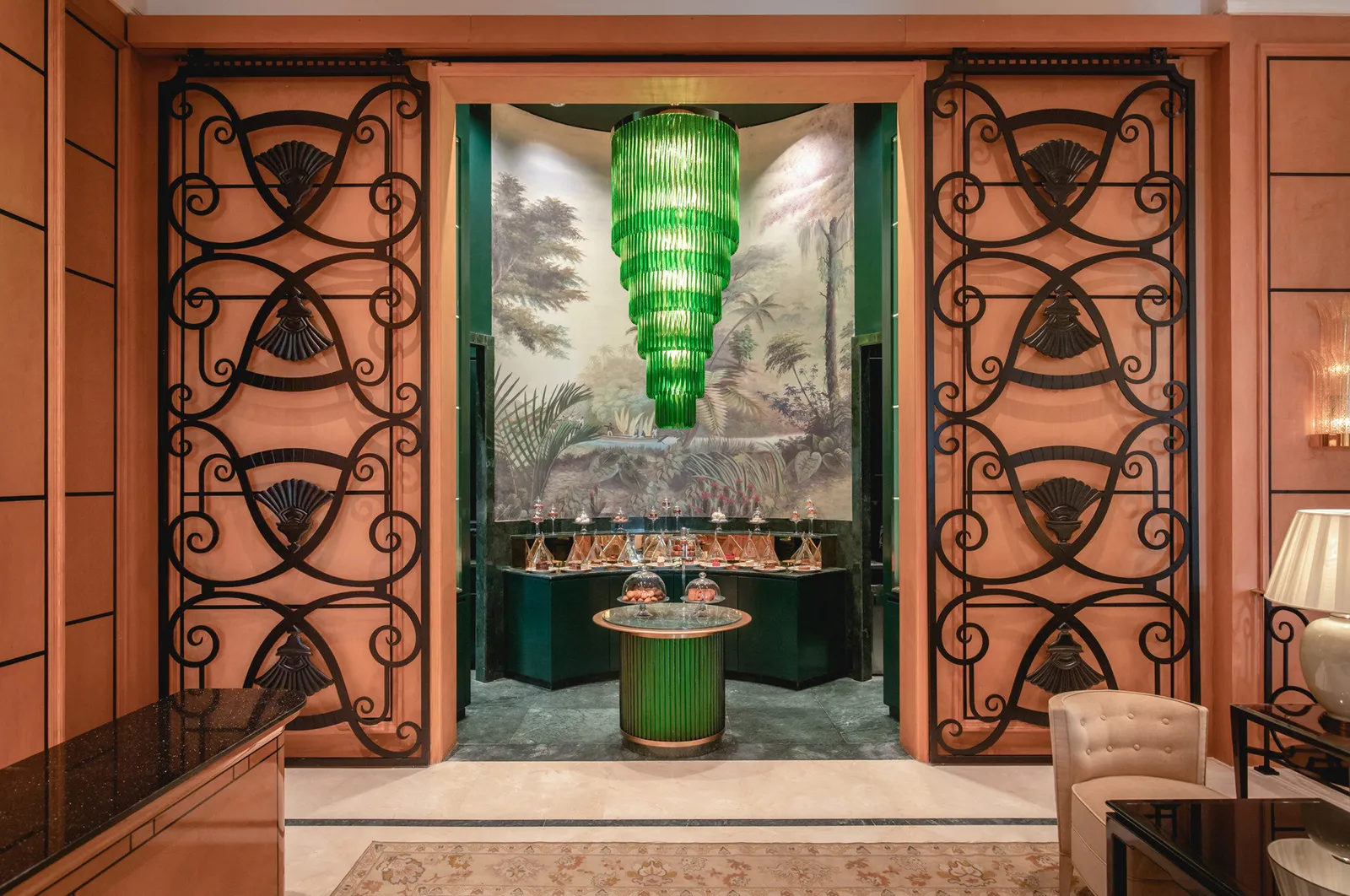 Four Seasons Hotel Cairo at Nile Plaza — Exterior, Cairo
