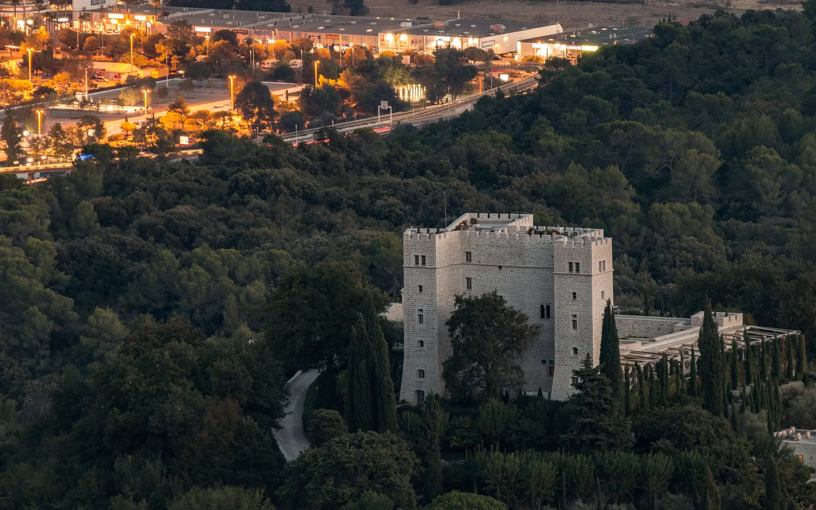 Chateau De La Gaude, Aix-en-Provence