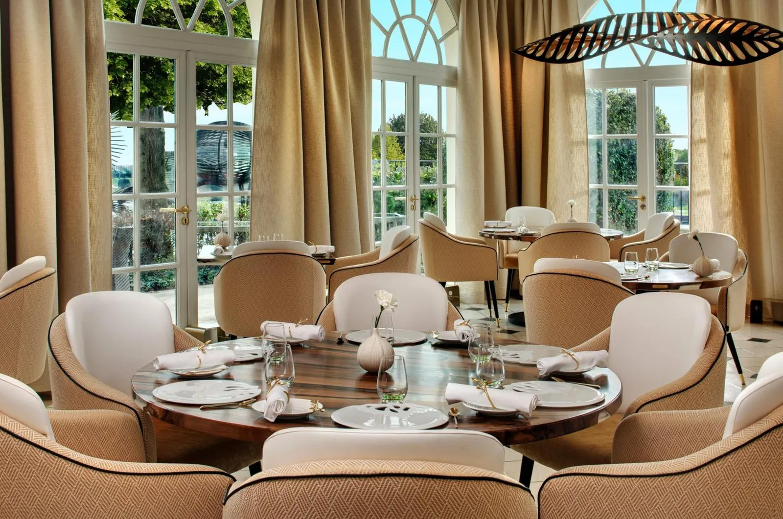 La Cote Saint Jacques Spa — At a glance, Joigny