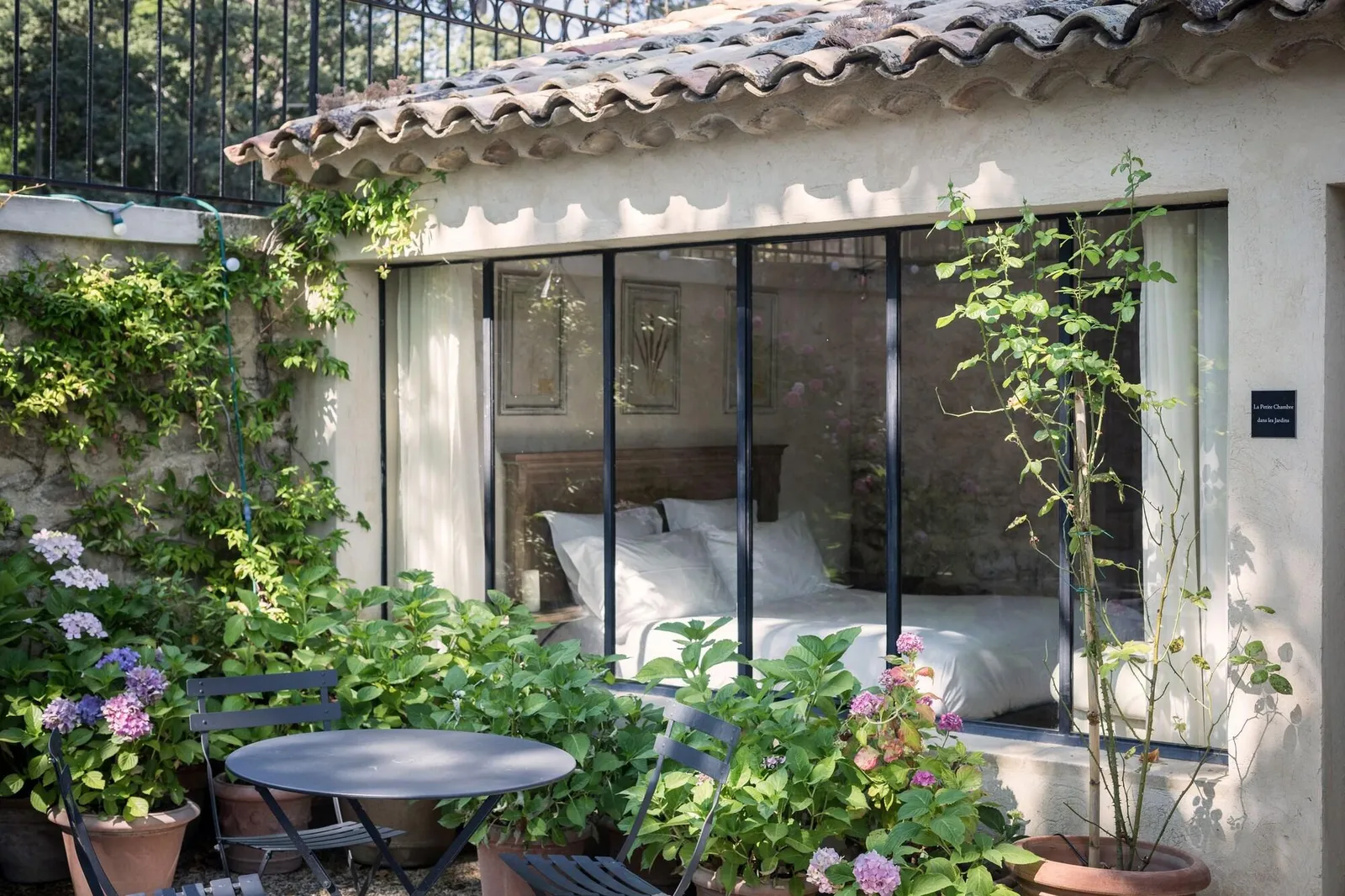 Domaine De Fontenille — Exterior, Lauris
