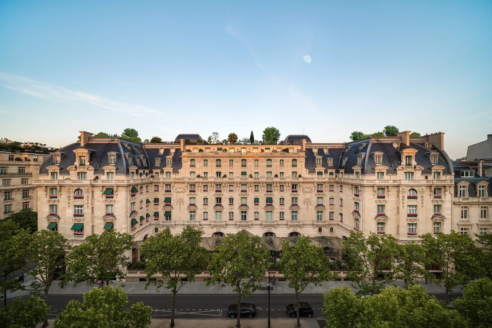 The Peninsula Paris, Paris