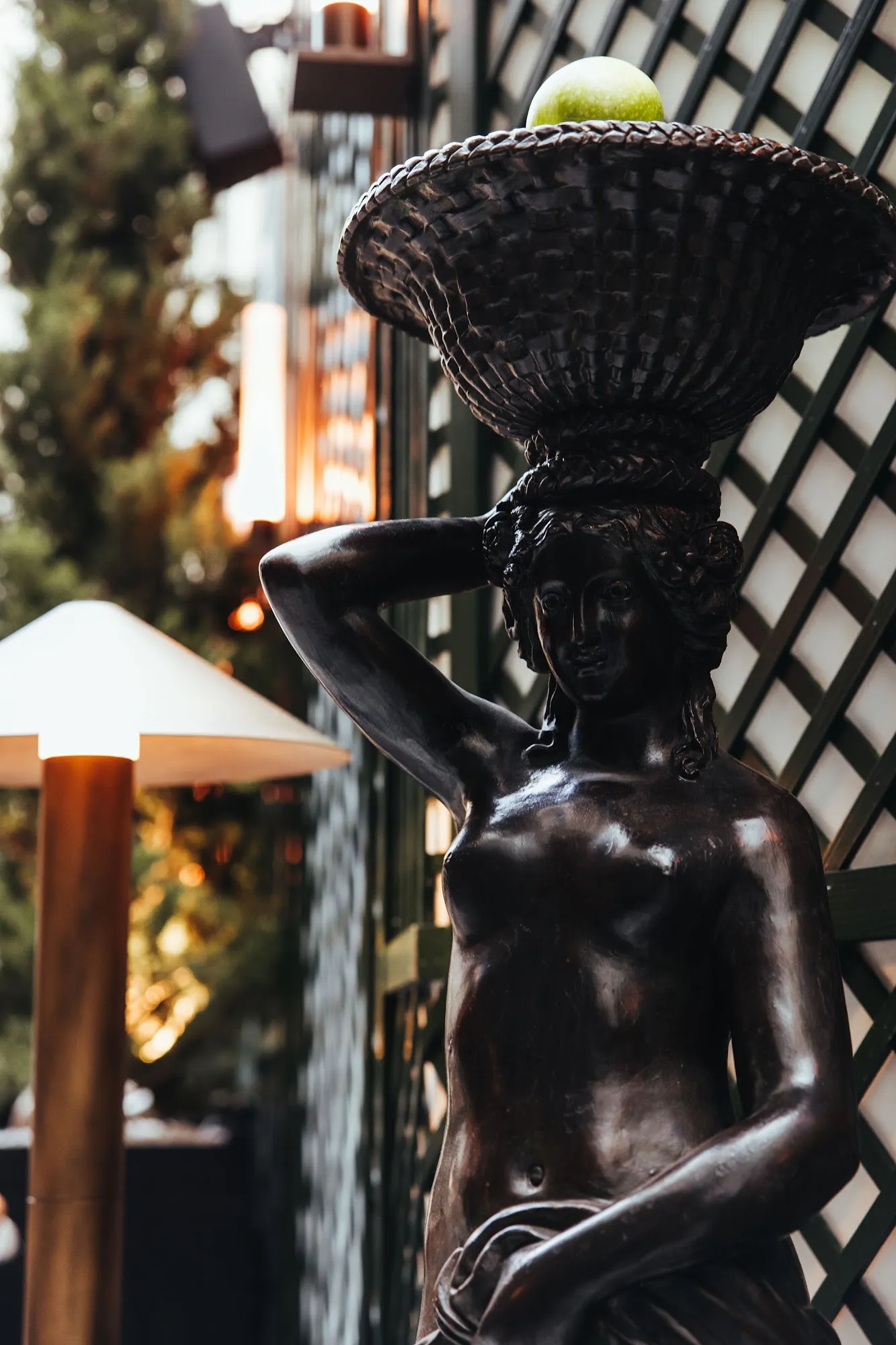 Sax Paris, LXR Hotels & Resorts — Exterior, Paris
