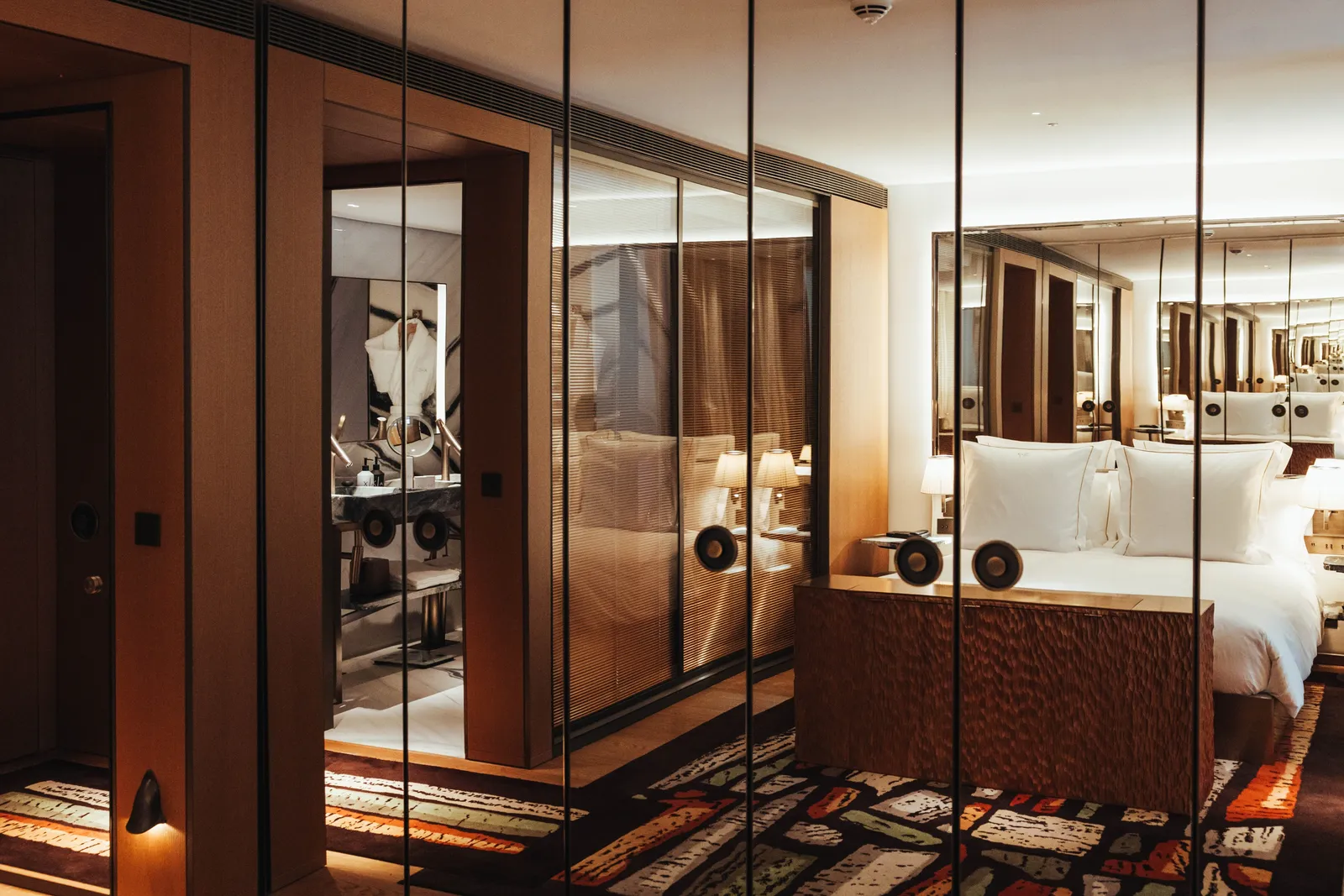Sax Paris, LXR Hotels & Resorts — Exterior, Paris