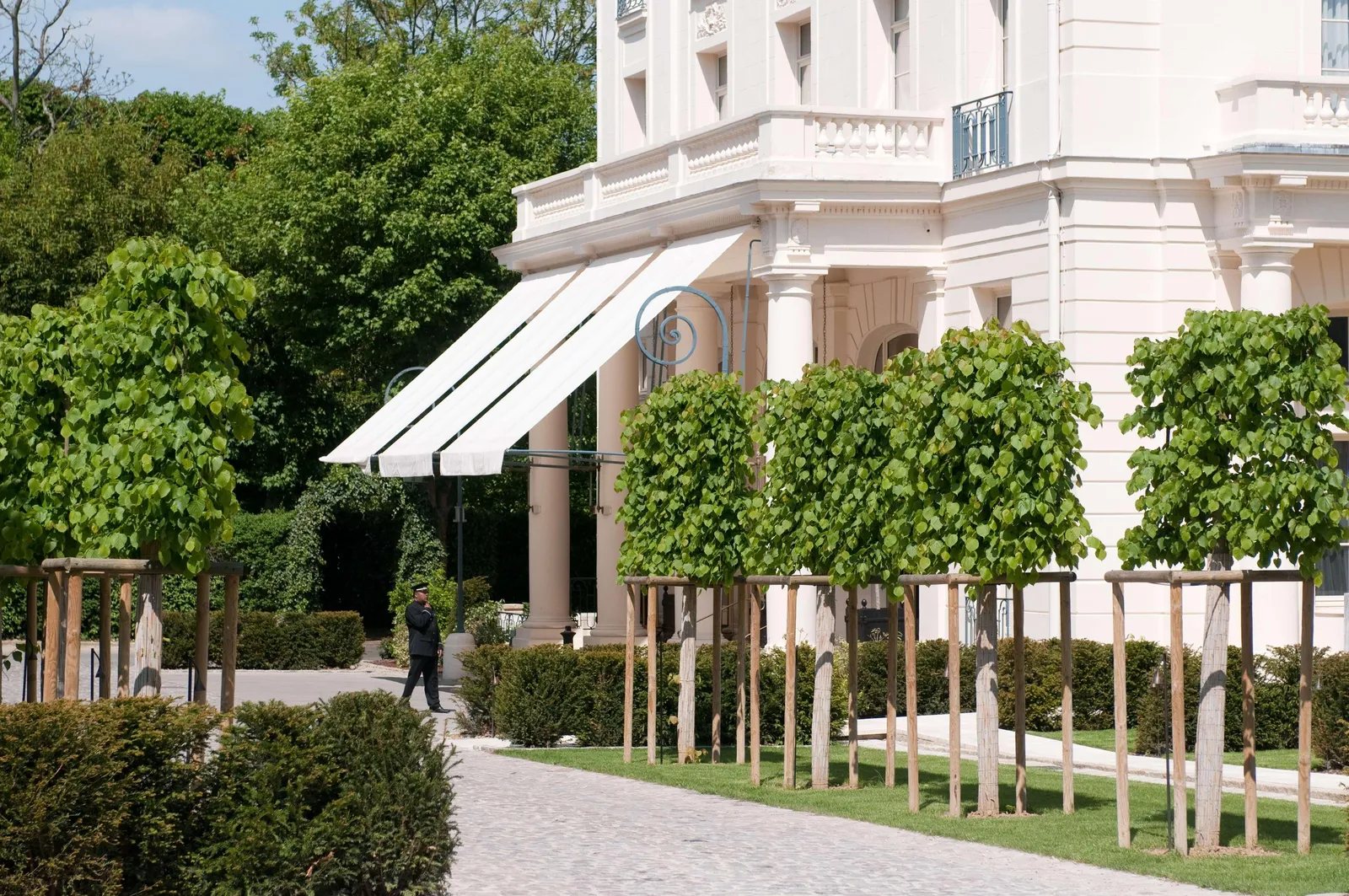 Waldorf Astoria Versailles – Trianon Palace — Exterior, Paris