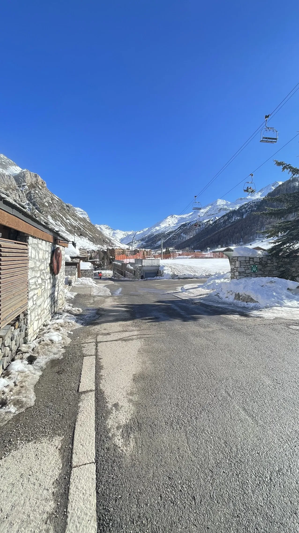 Hotel Les Barmes De L Ours — Exterior, Val d'Isère
