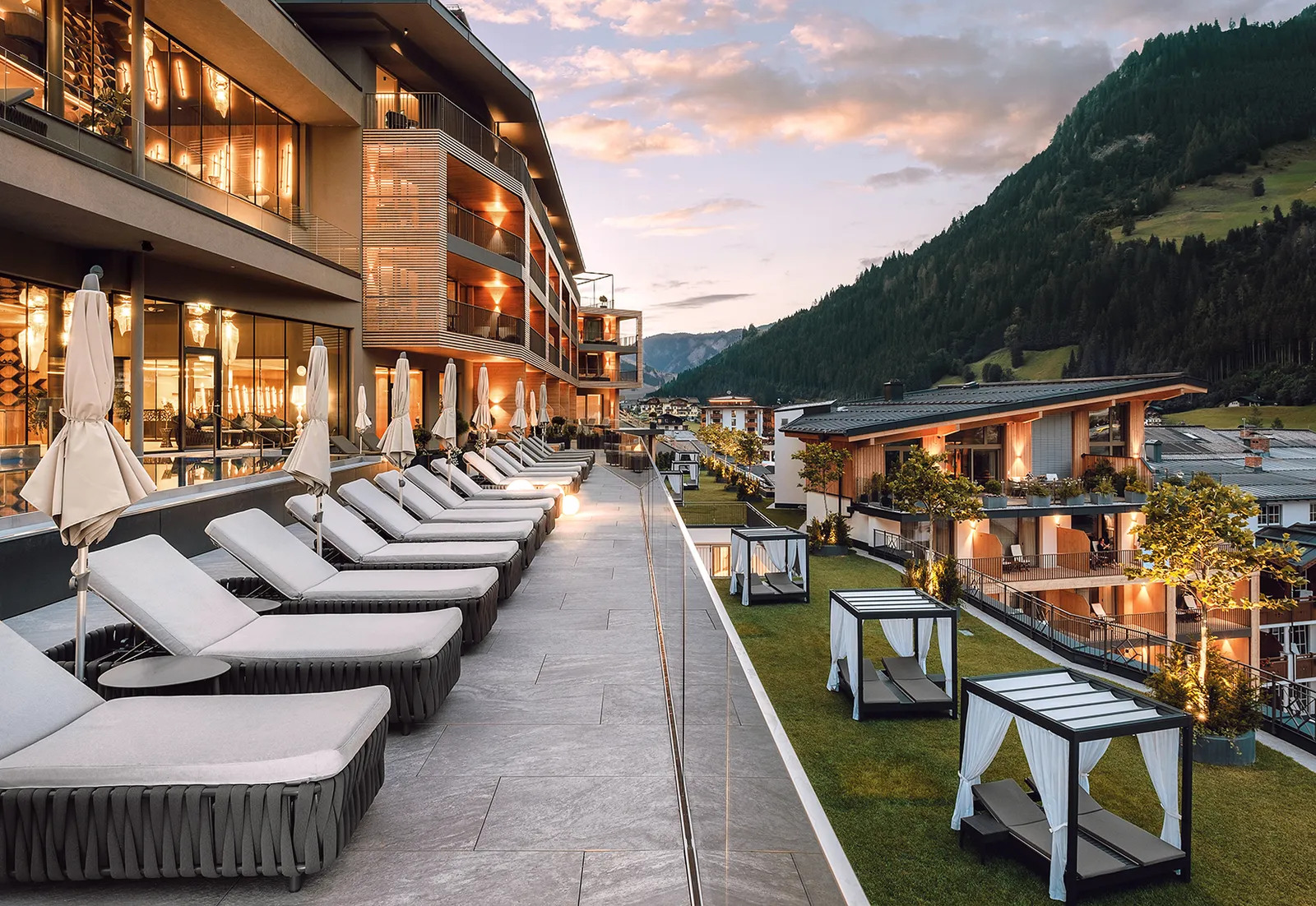 DAS EDELWEISS Salzburg Mountain Resort — Exterior, Grossarl