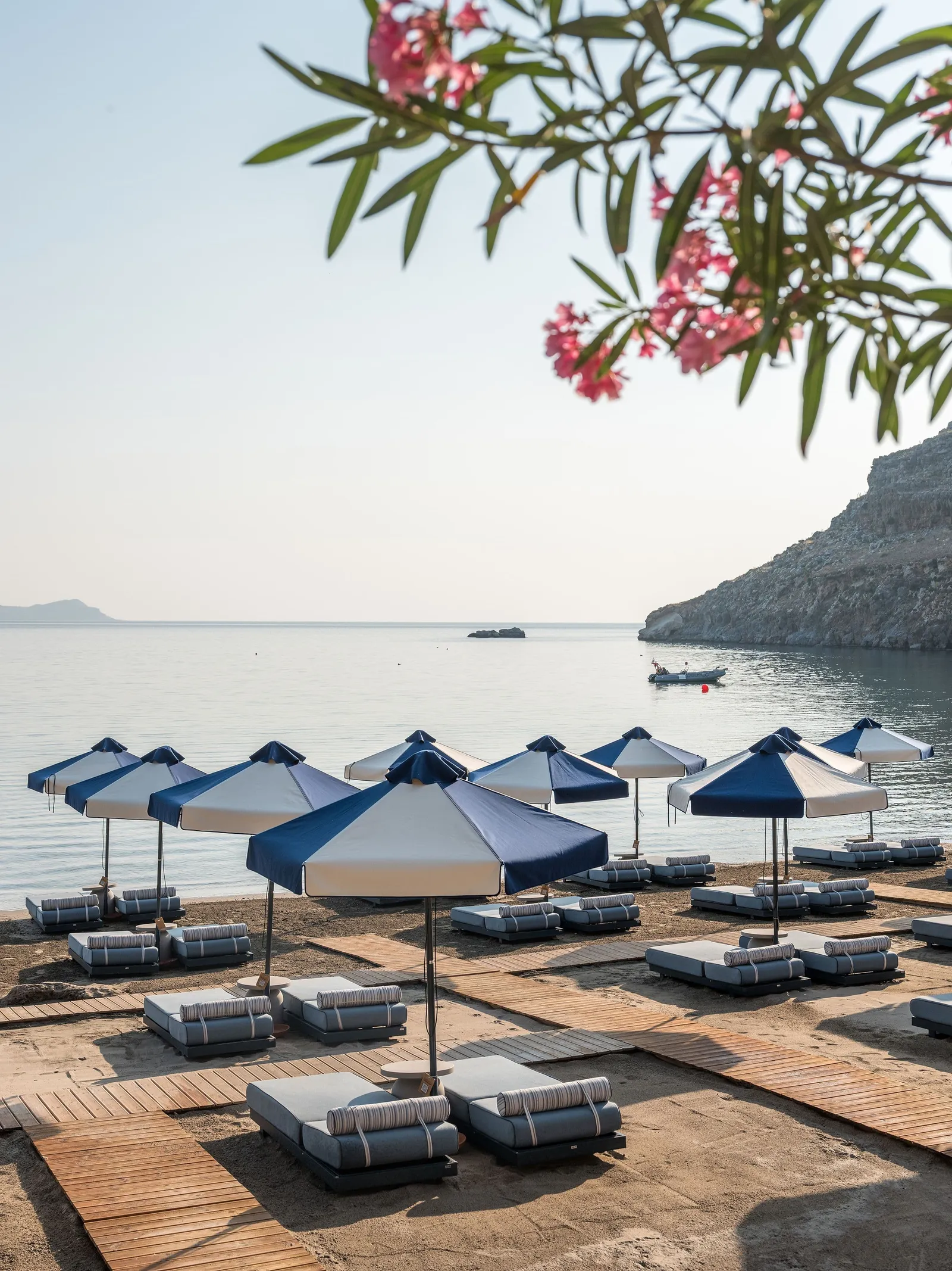 Lindos Blu, Lindos