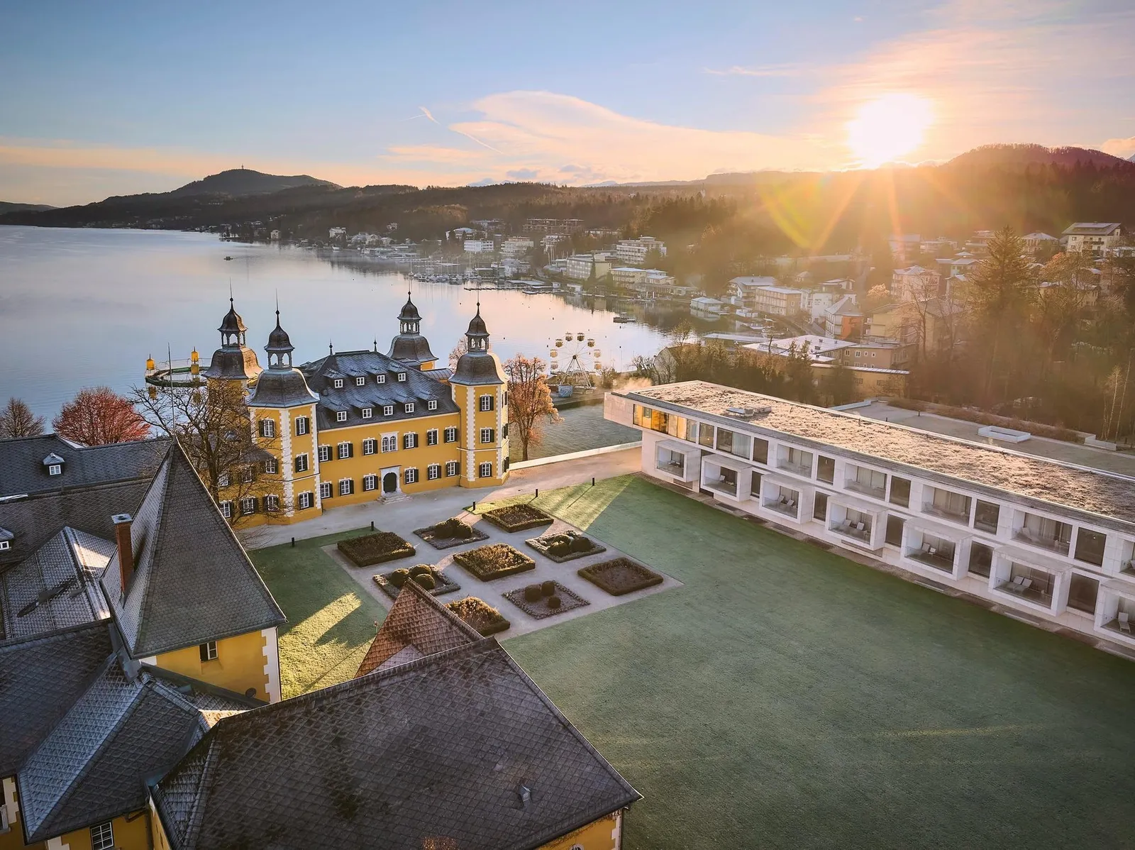 Falkensteiner Schlosshotel Velden — Exterior, Velden am Worther See