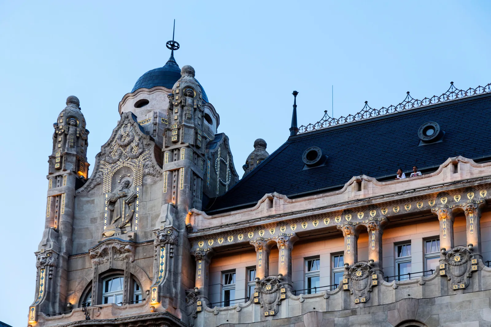 Four Seasons Hotel Gresham Palace Budapest — Exterior, Budapest