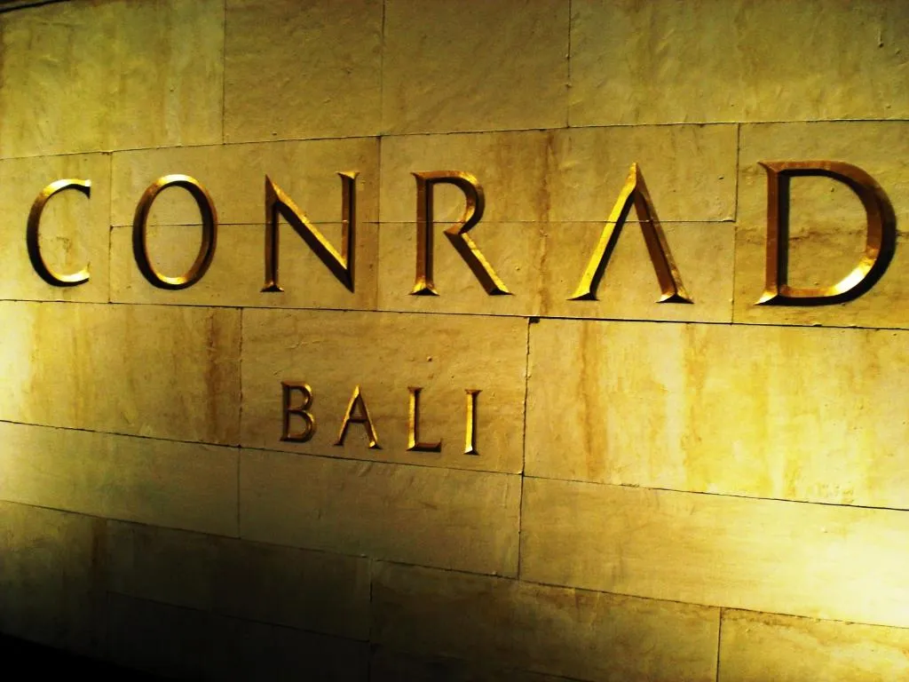 Conrad Bali, Bali