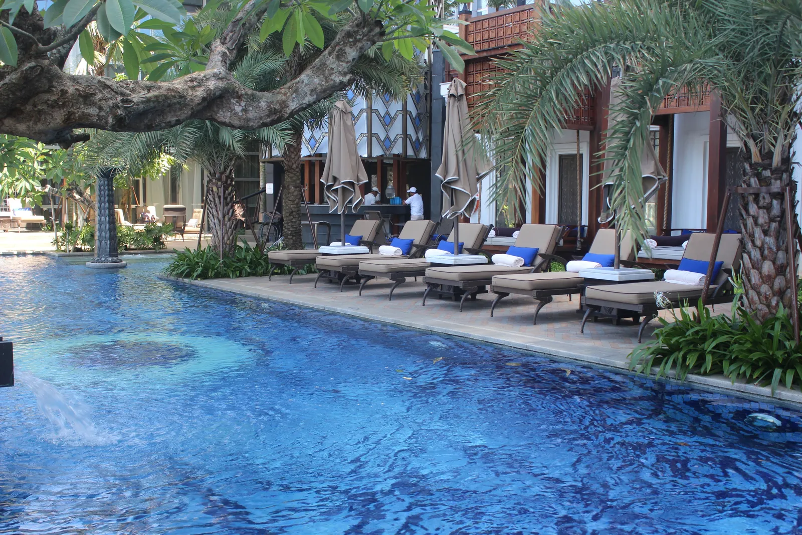 Four Seasons Hotel Jakarta — Exterior, Jakarta