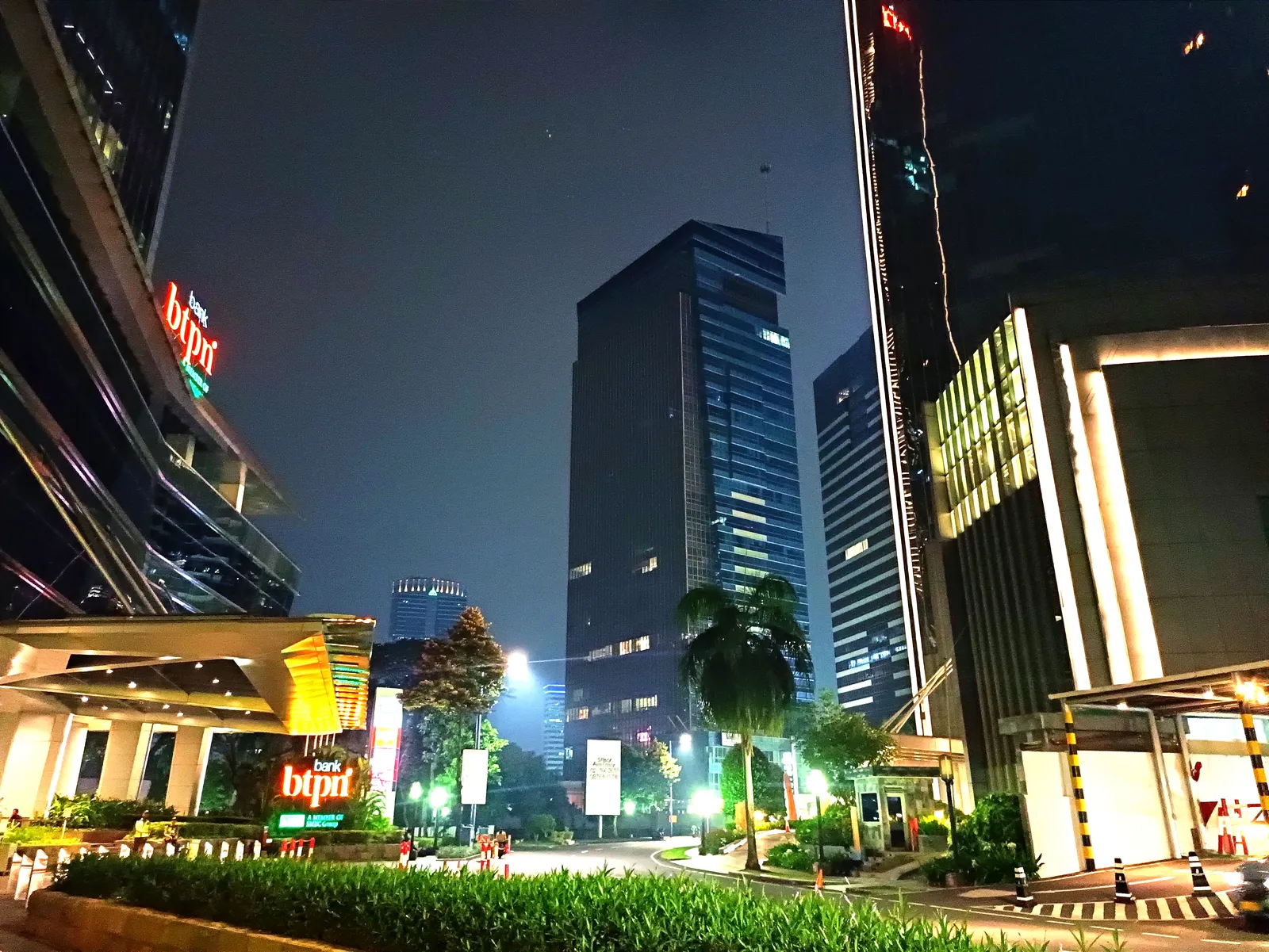 The Ritz-Carlton Jakarta, Mega Kuningan — Exterior, Jakarta