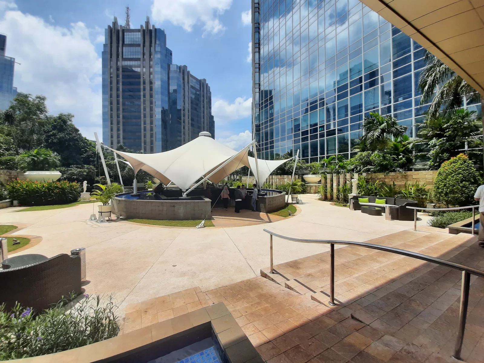 The Ritz-Carlton Jakarta, Pacific Place — Exterior, Jakarta
