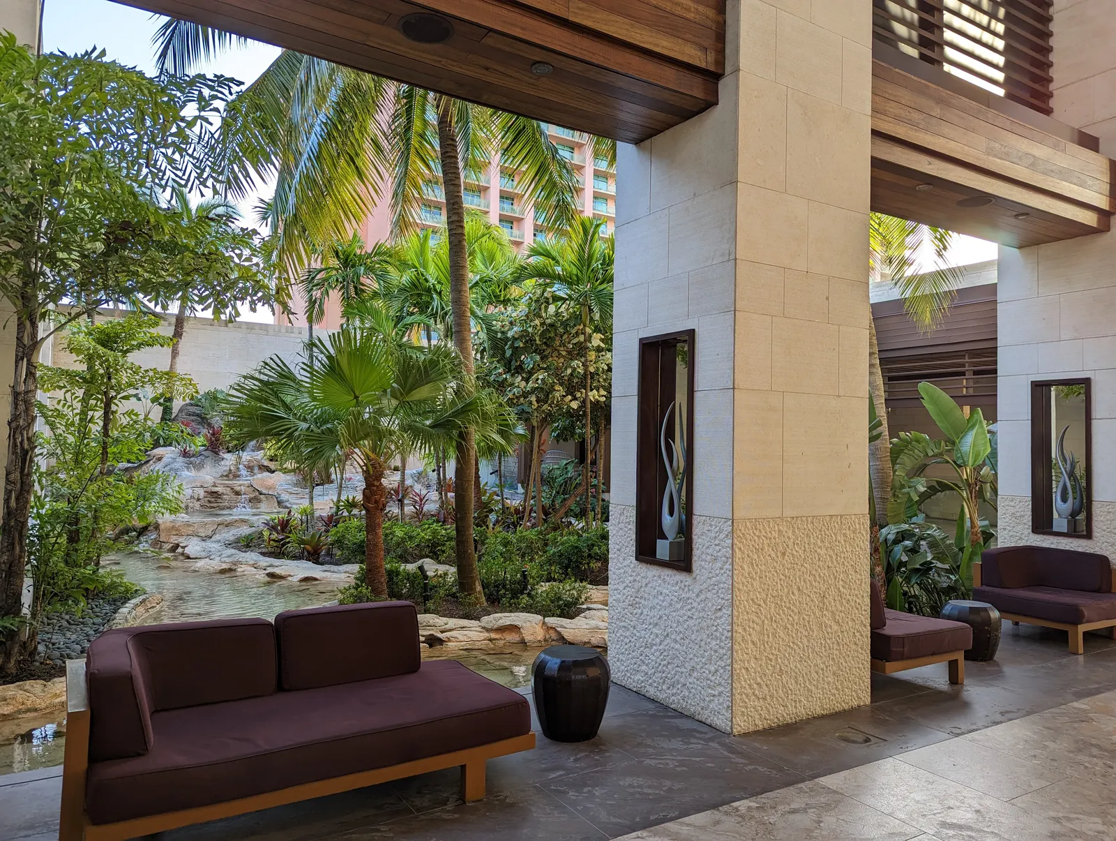 The Cove at Atlantis — Exterior, Paradise Island