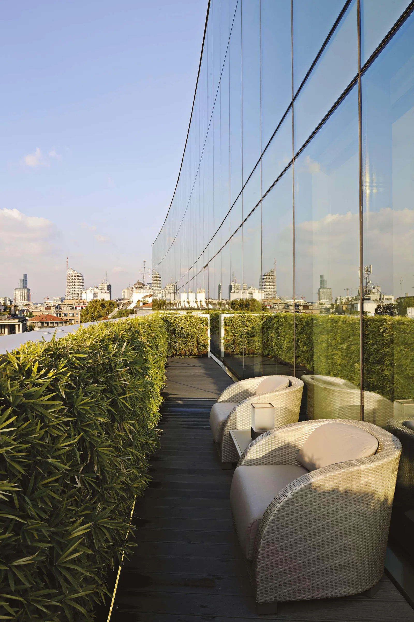 Armani Hotel Milano — Exterior, Milan