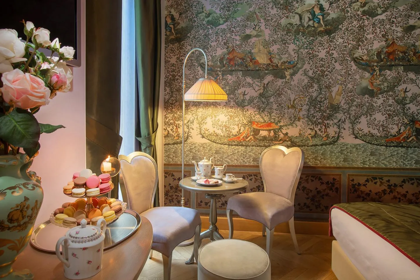 Chateau Monfort, Milan