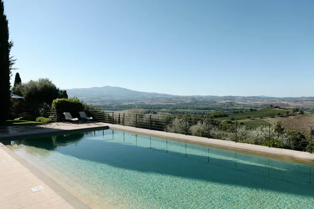 Castello Banfi Il Borgo, Montalcino