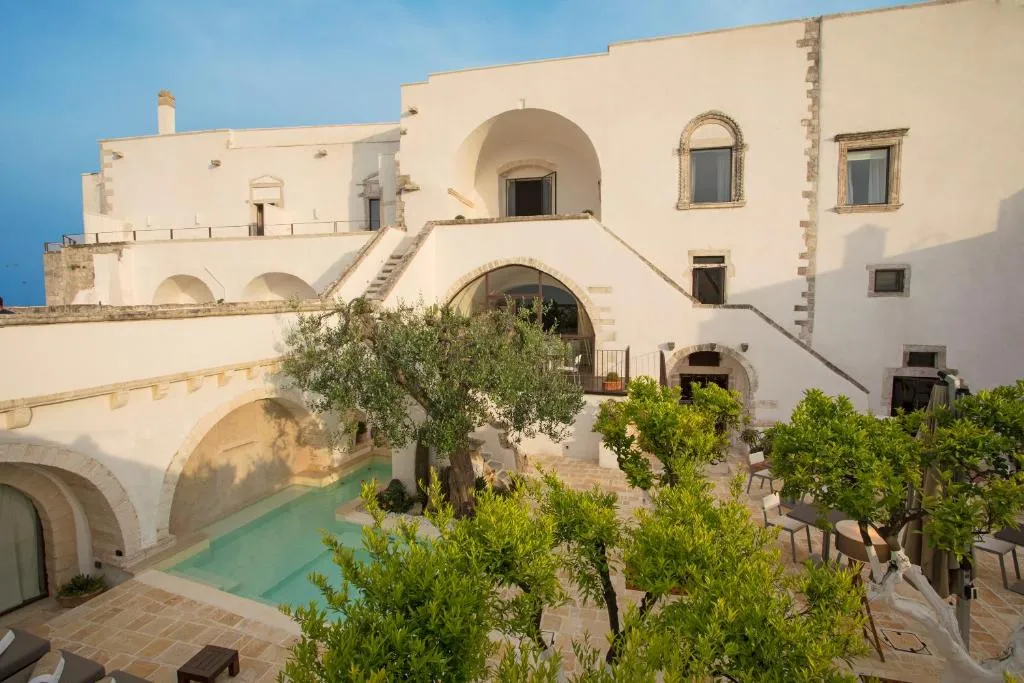 La Sommita Relais — Exterior, Ostuni
