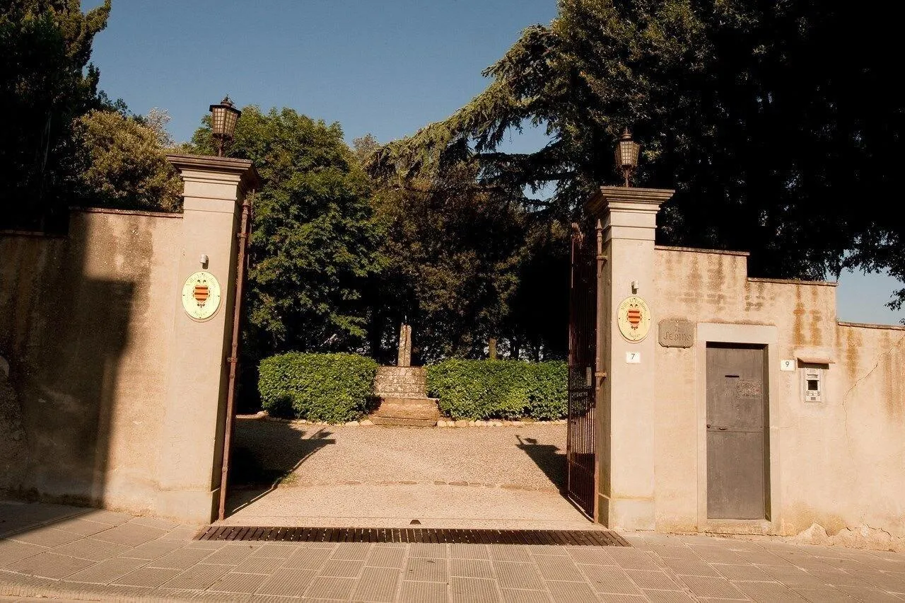 Villa Petriolo — Exterior, San Casciano in Val di Pesa