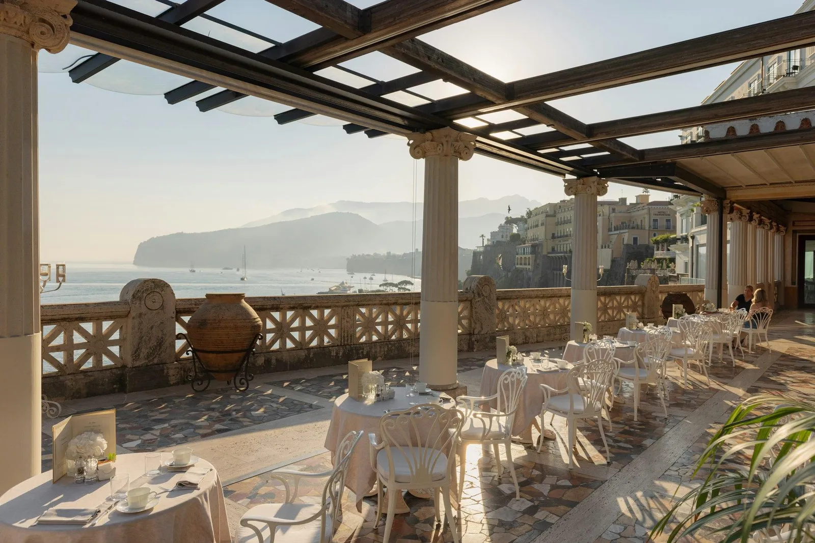 Bellevue Syrene 1820 — Exterior, Sorrento
