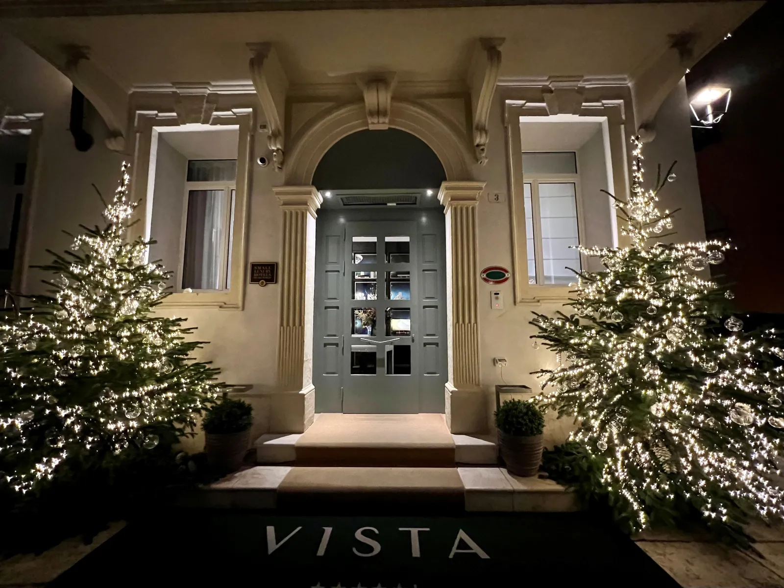 Vista Verona — Exterior, Verona