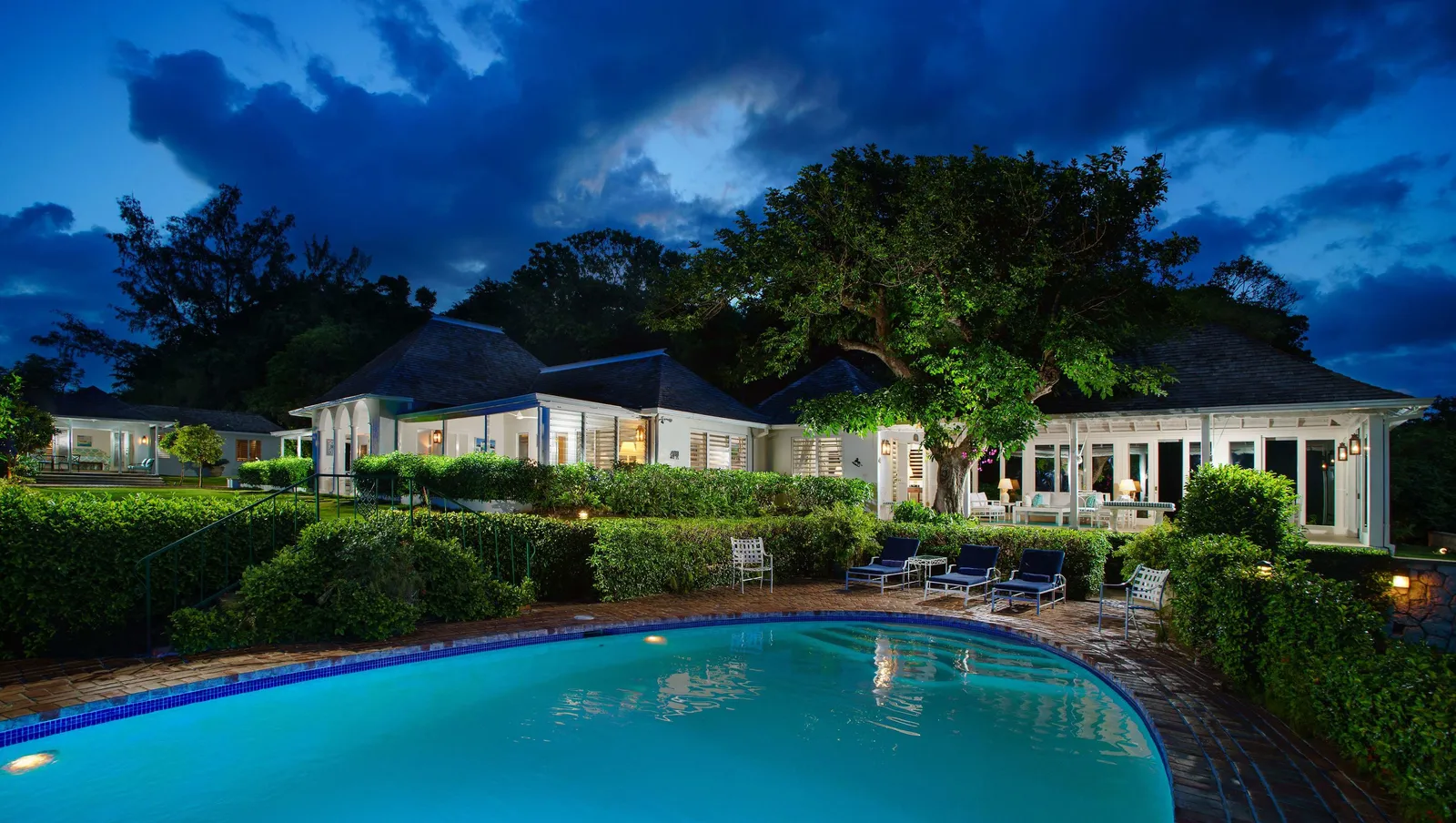 Round Hill Hotel and Villas — Exterior, Montego Bay