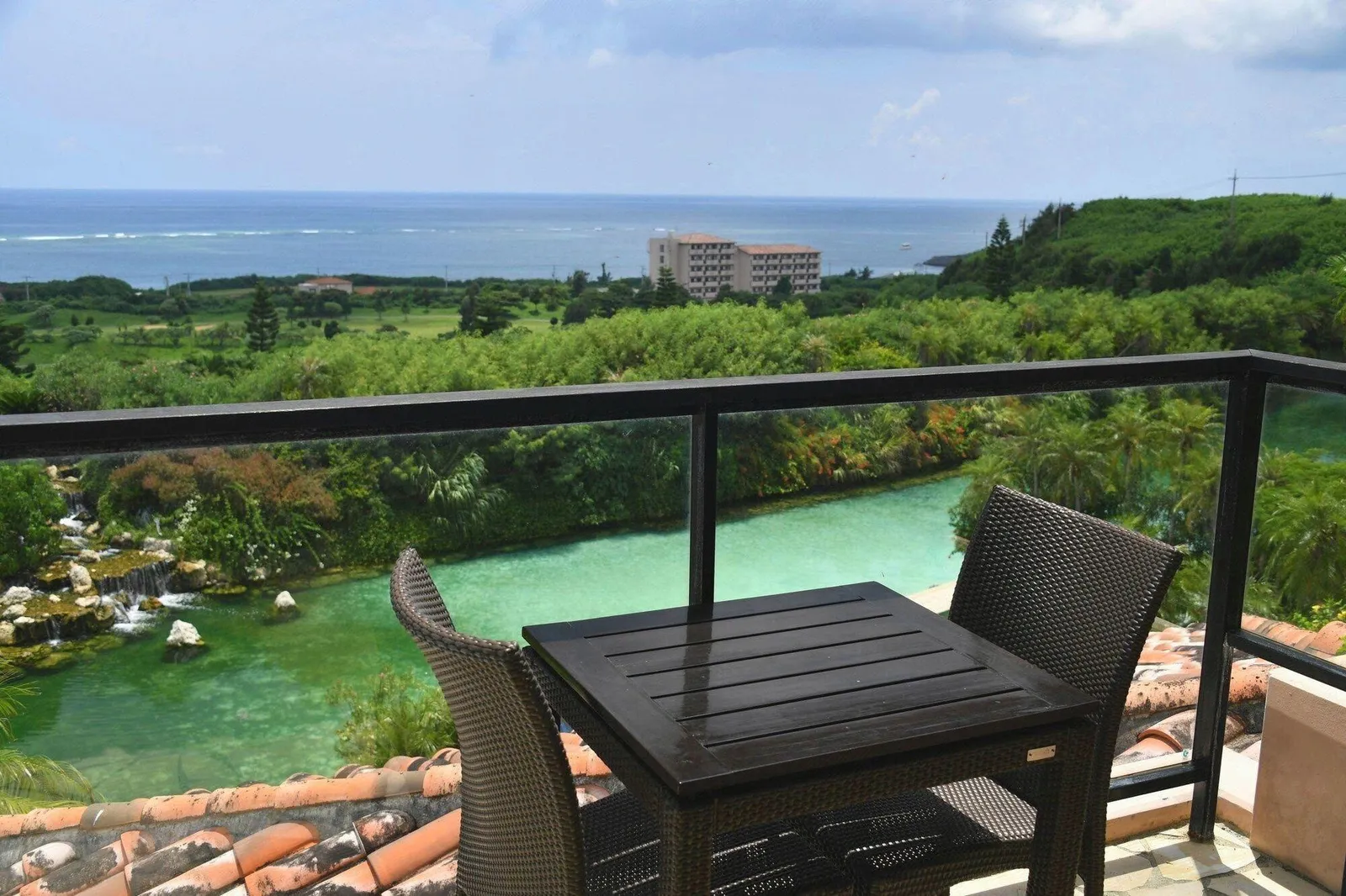 Shigira Bayside Suite Allamanda — Exterior, Miyakojima