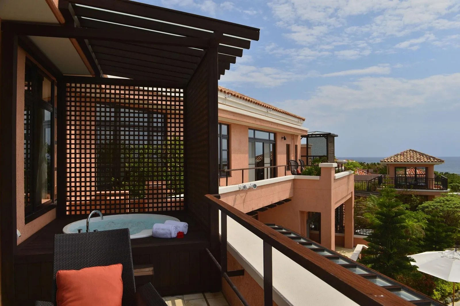 The Shigira — Exterior, Miyakojima