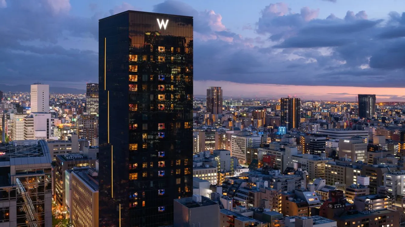 W Osaka, Osaka