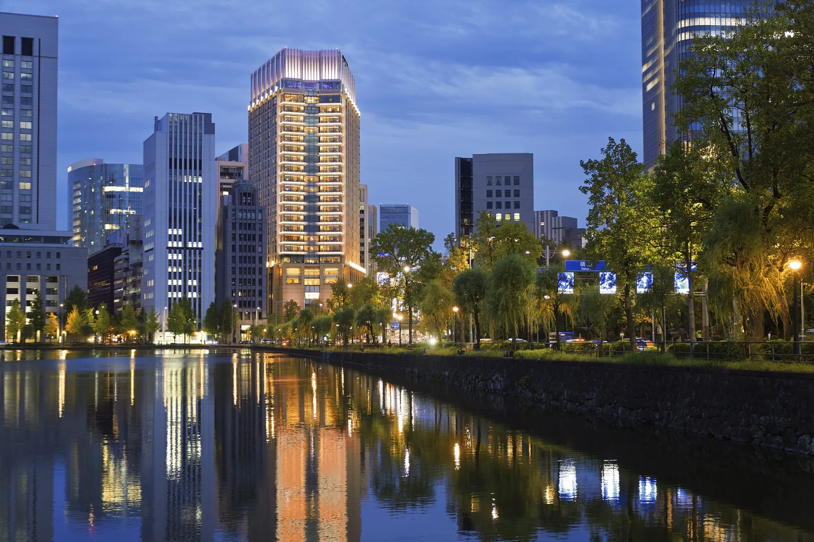 The Peninsula Tokyo — Exterior, Tokyo