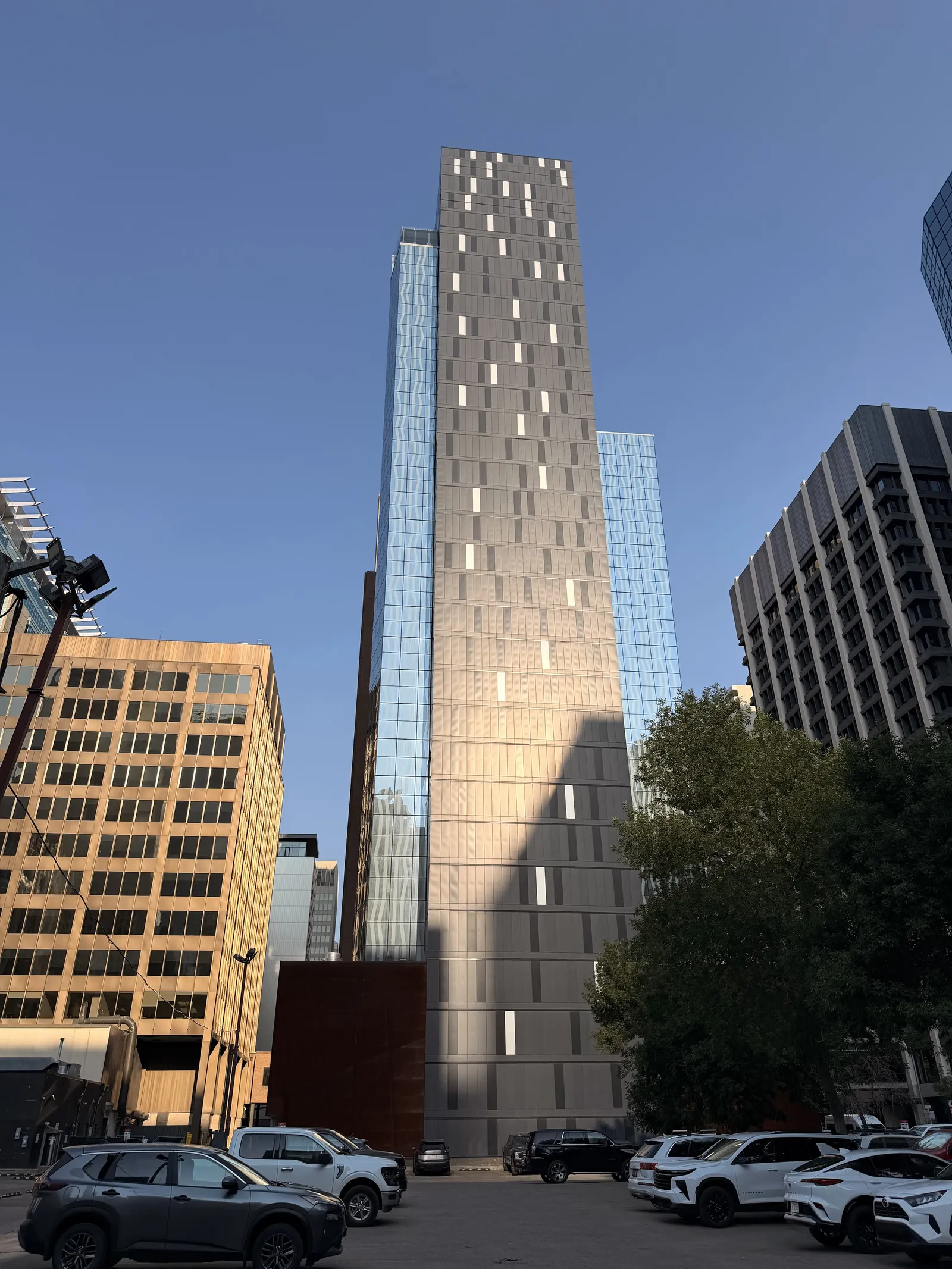 The Dorian, Autograph Collection — Exterior, Calgary
