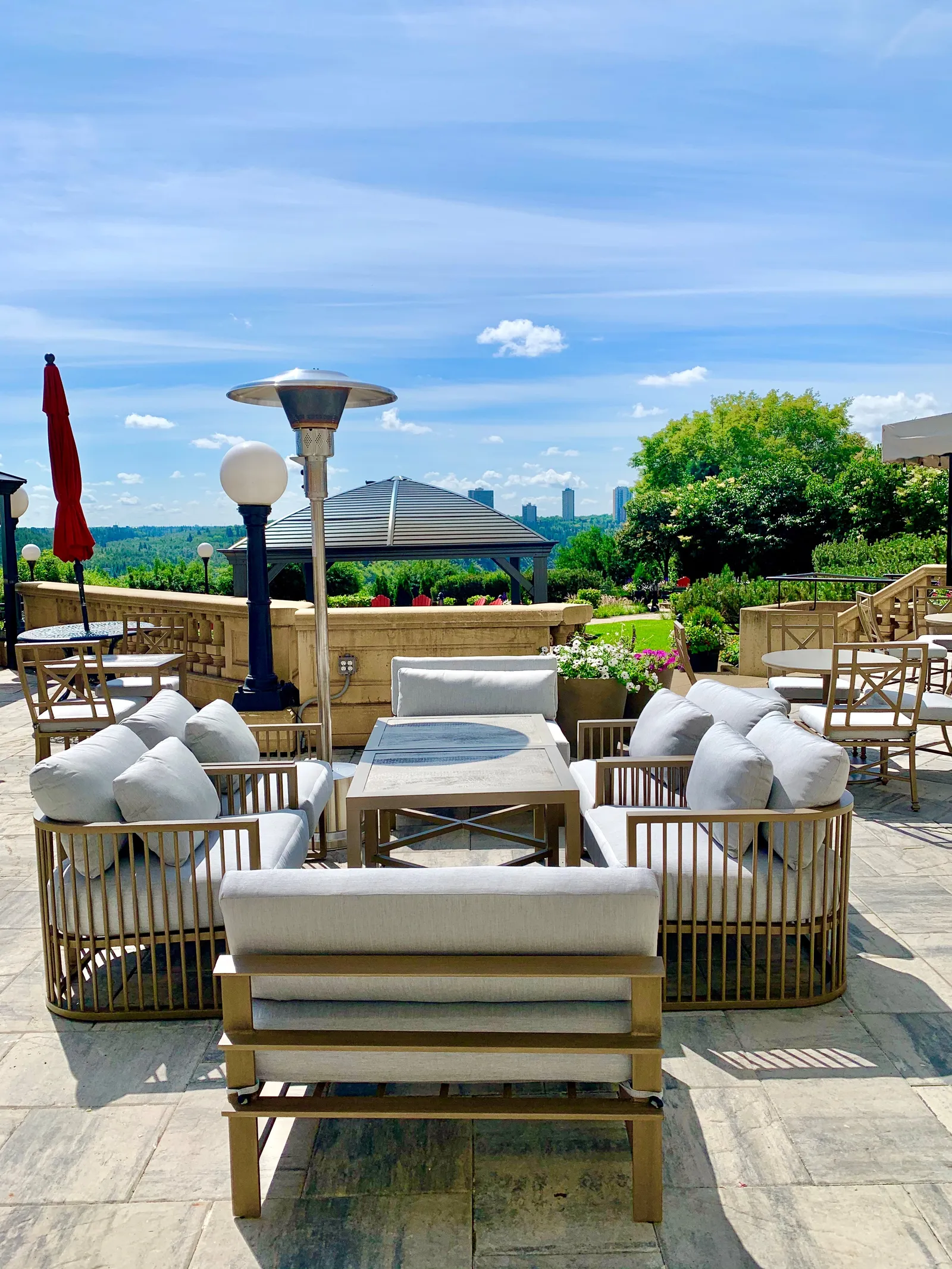 Fairmont Hotel Macdonald — Exterior, Edmonton